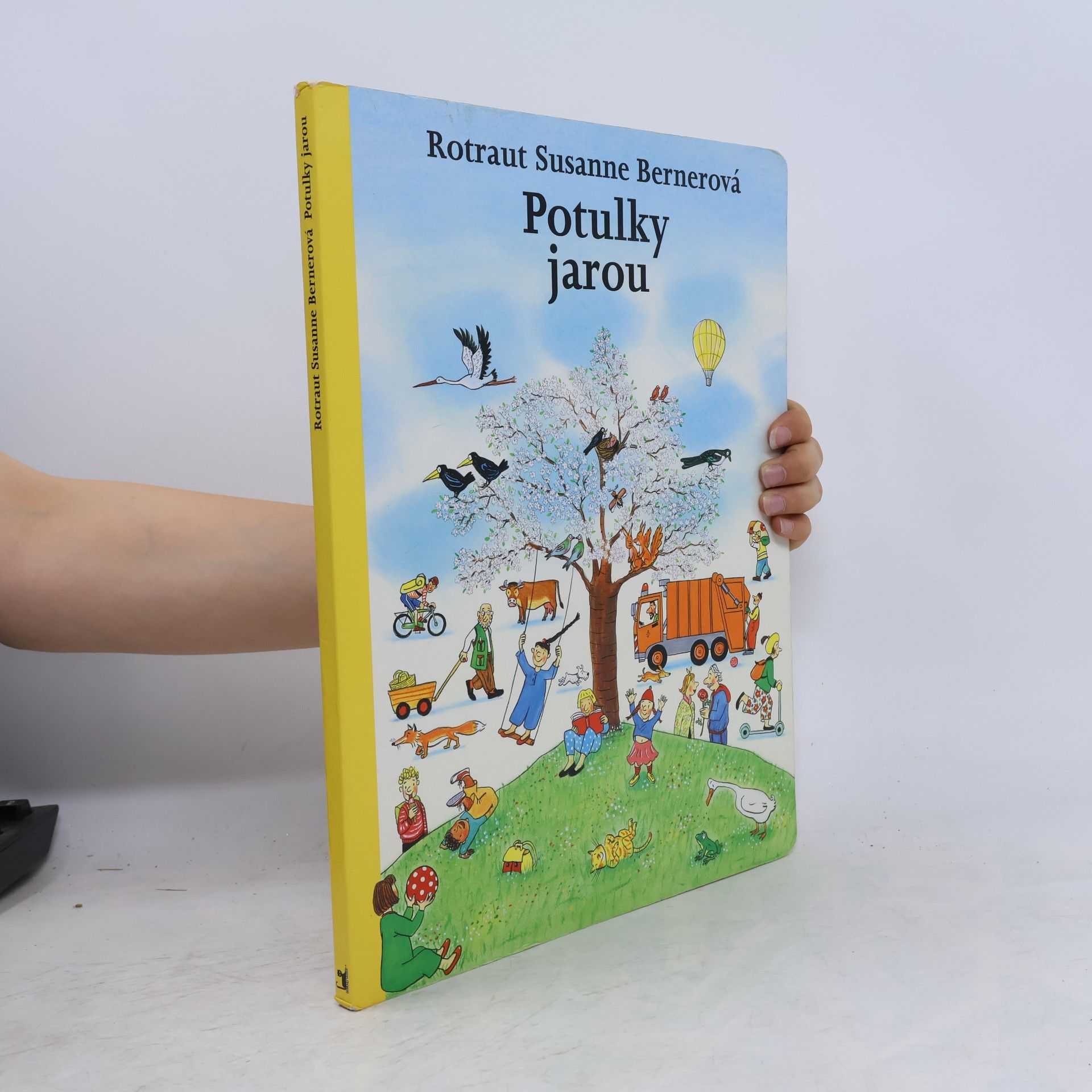 Rotraut Susanne Berner Potulky jarou