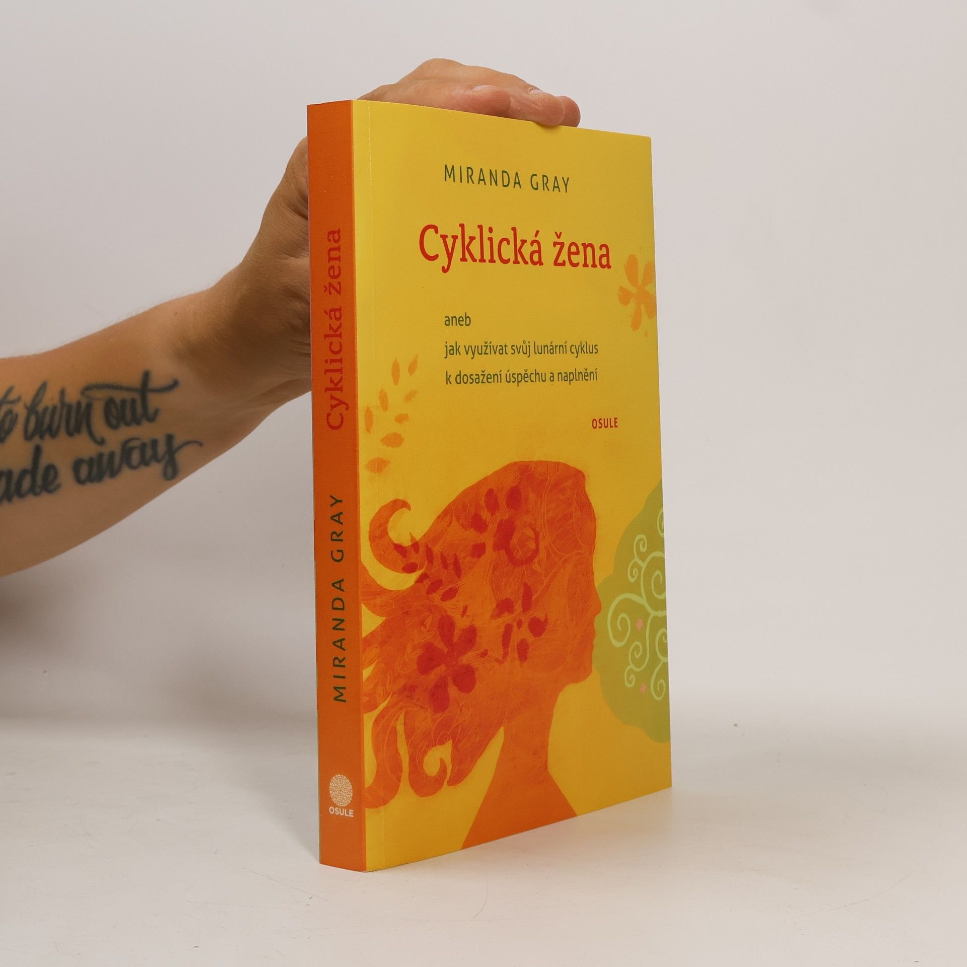 Mirinda Gray Cyklická žena