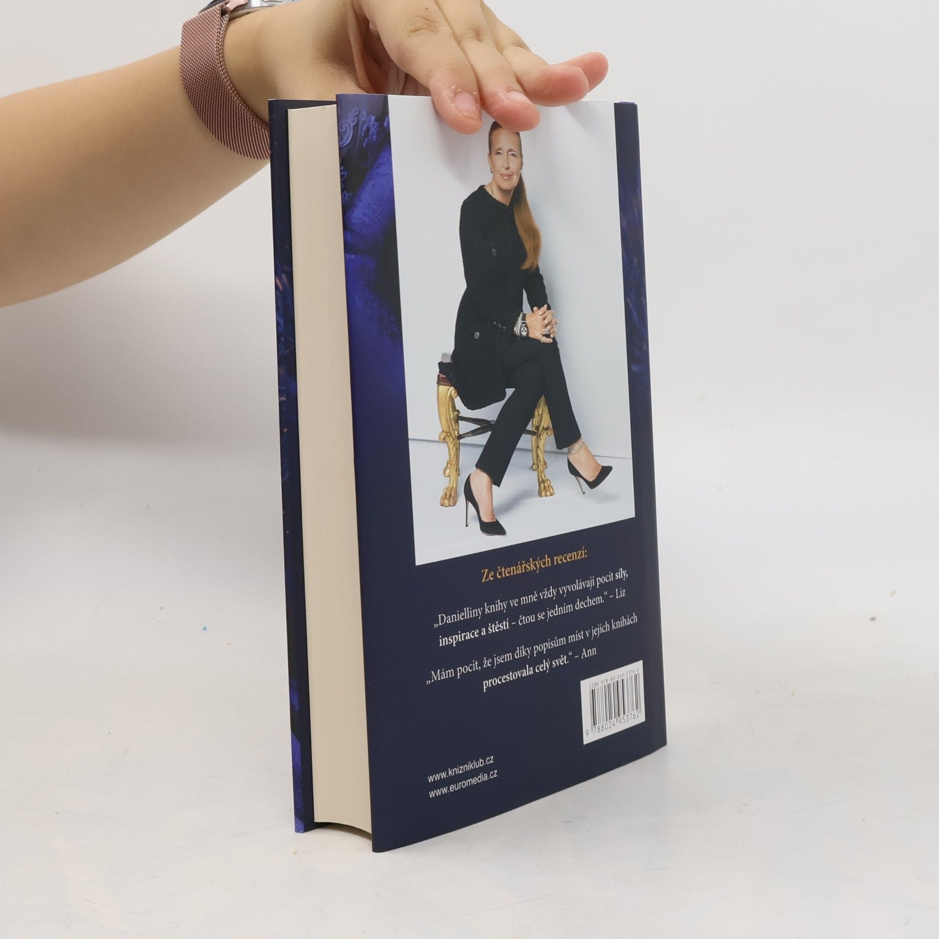 Danielle Steel Svatební šaty