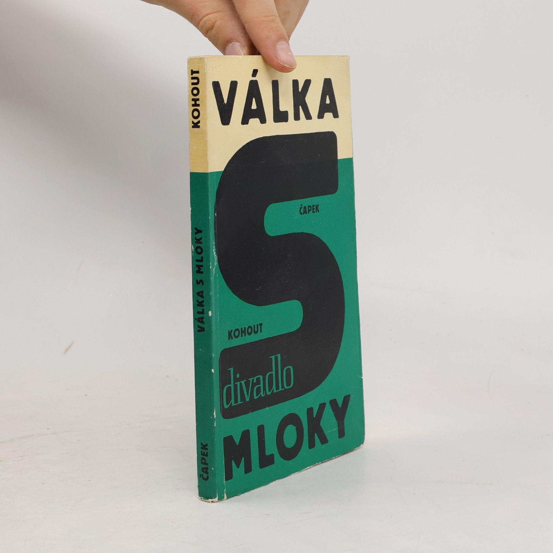Karel Čapek Válka s Mloky