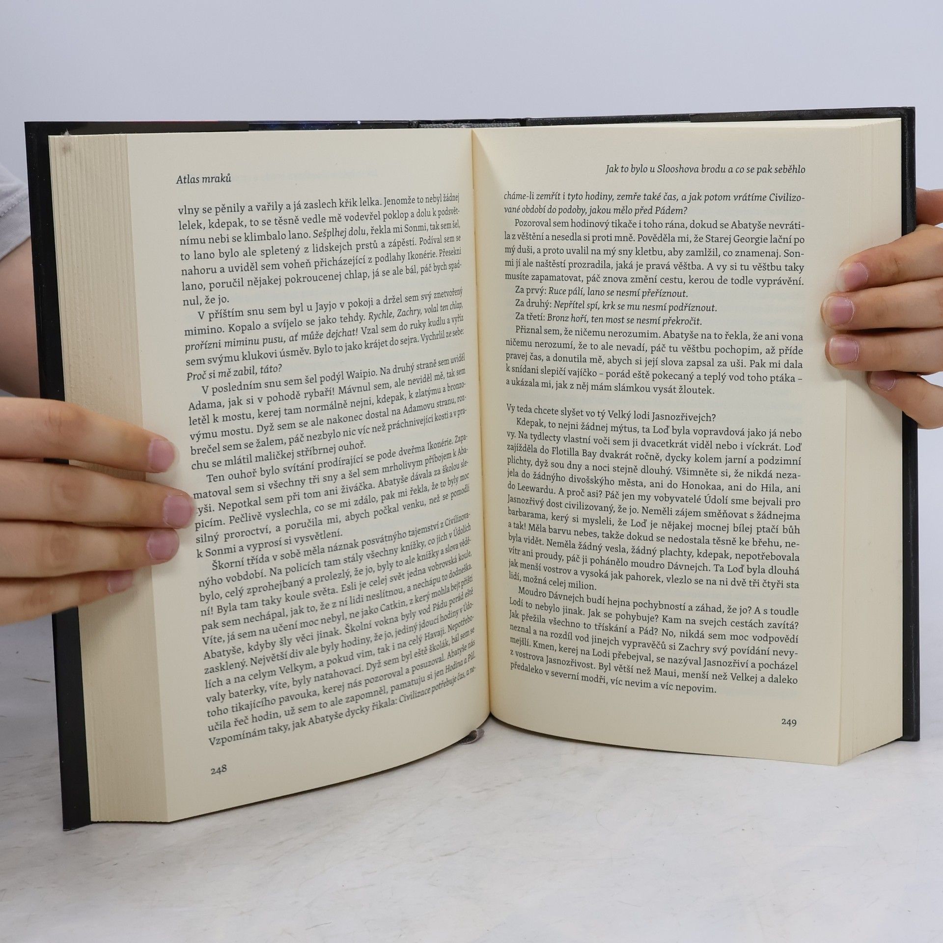 David Mitchell Atlas mraků