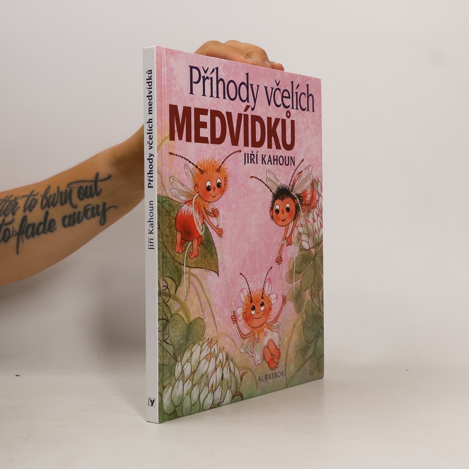 Jiří Kahoun Příhody včelích medvídků