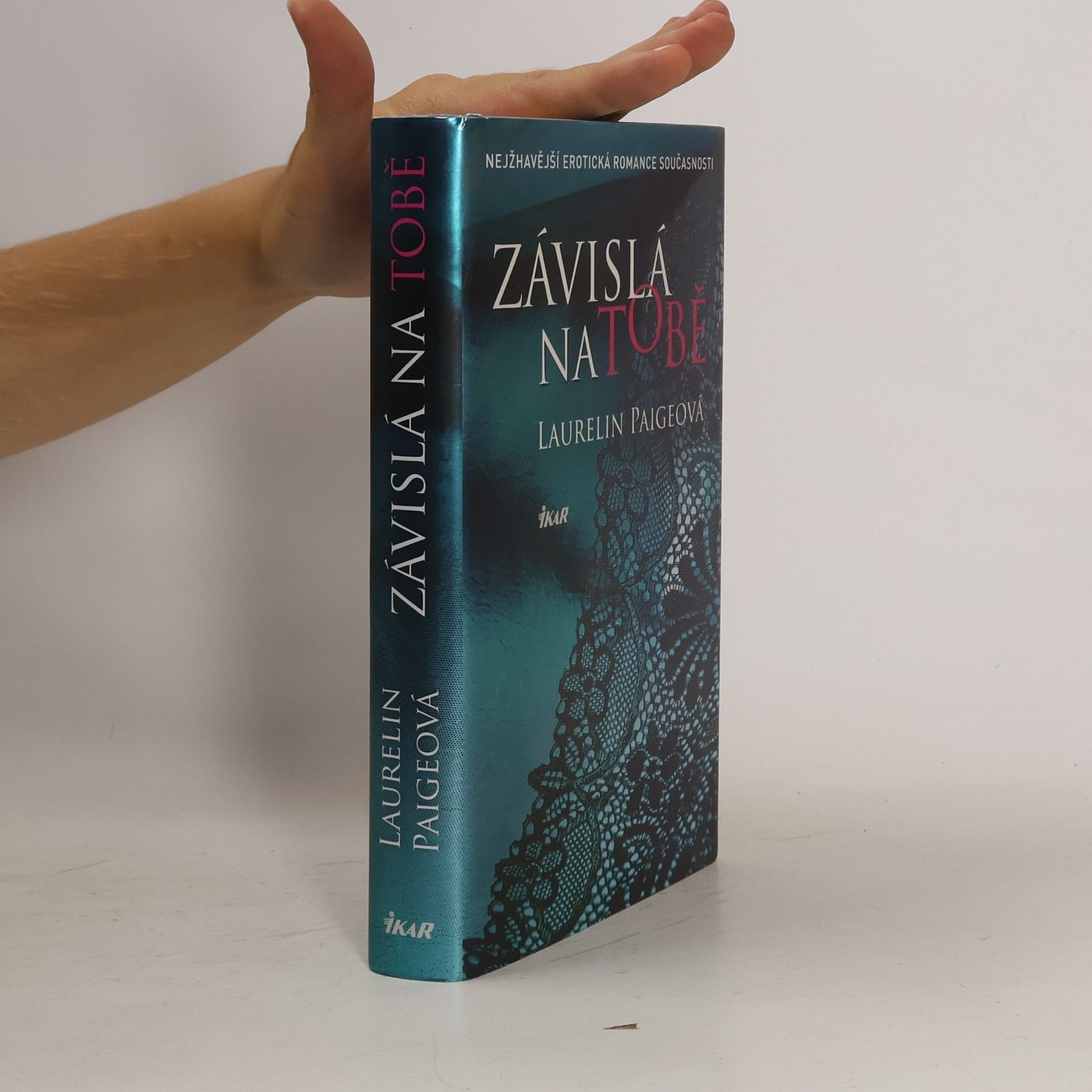 Laurelin Paige Závislá na tobě