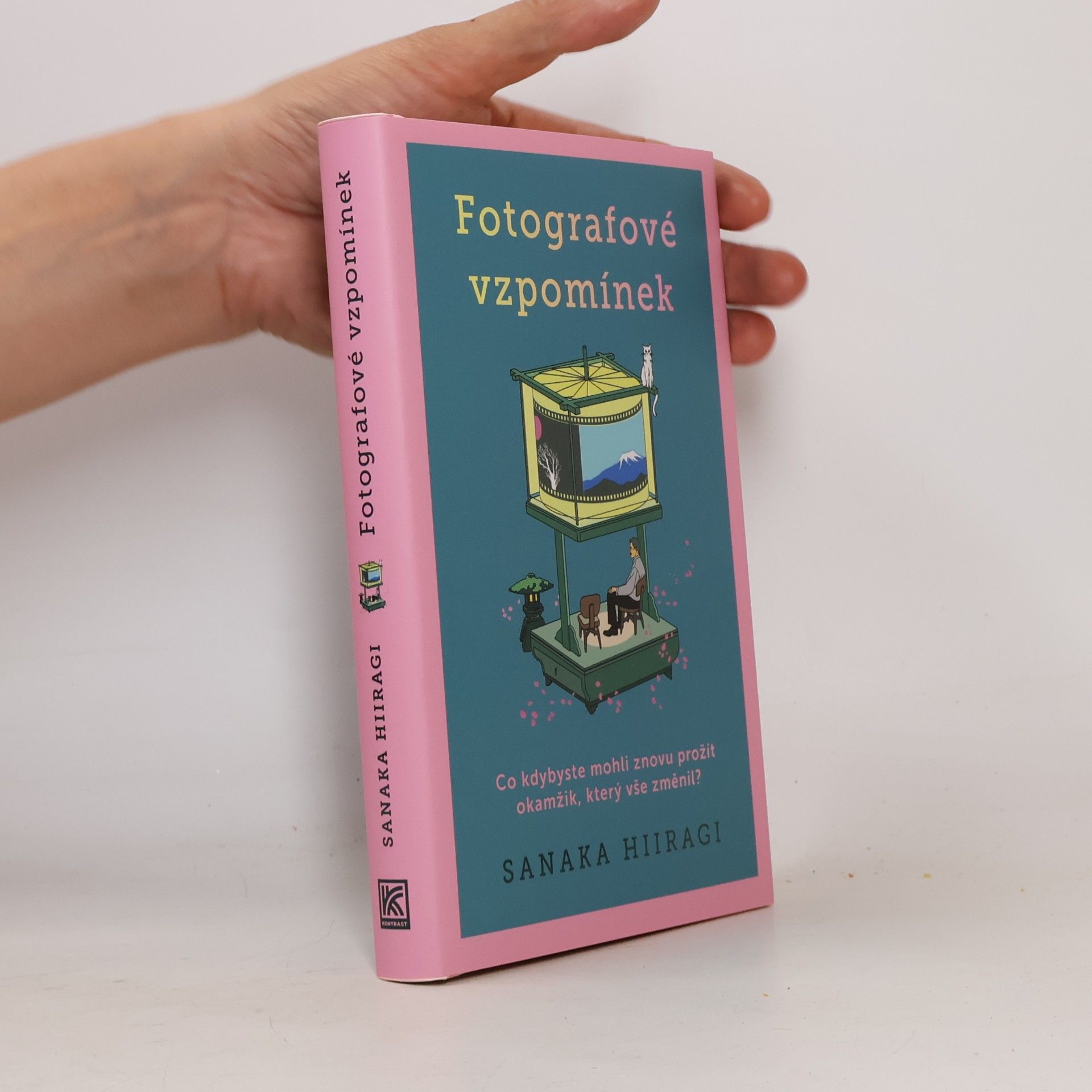 Sanaka Hiiragi Fotografové vzpomínek