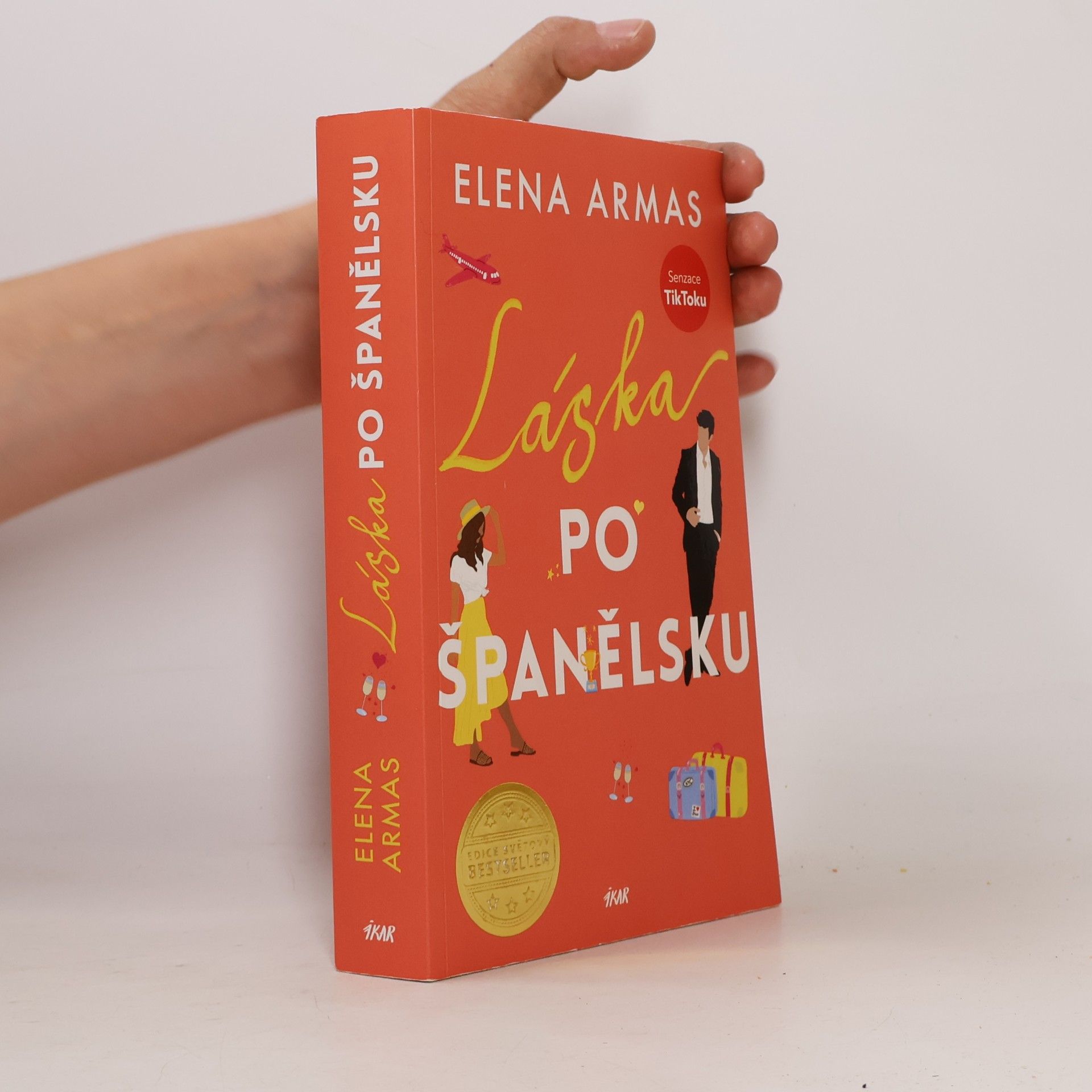 Elena Armas Láska po španělsku