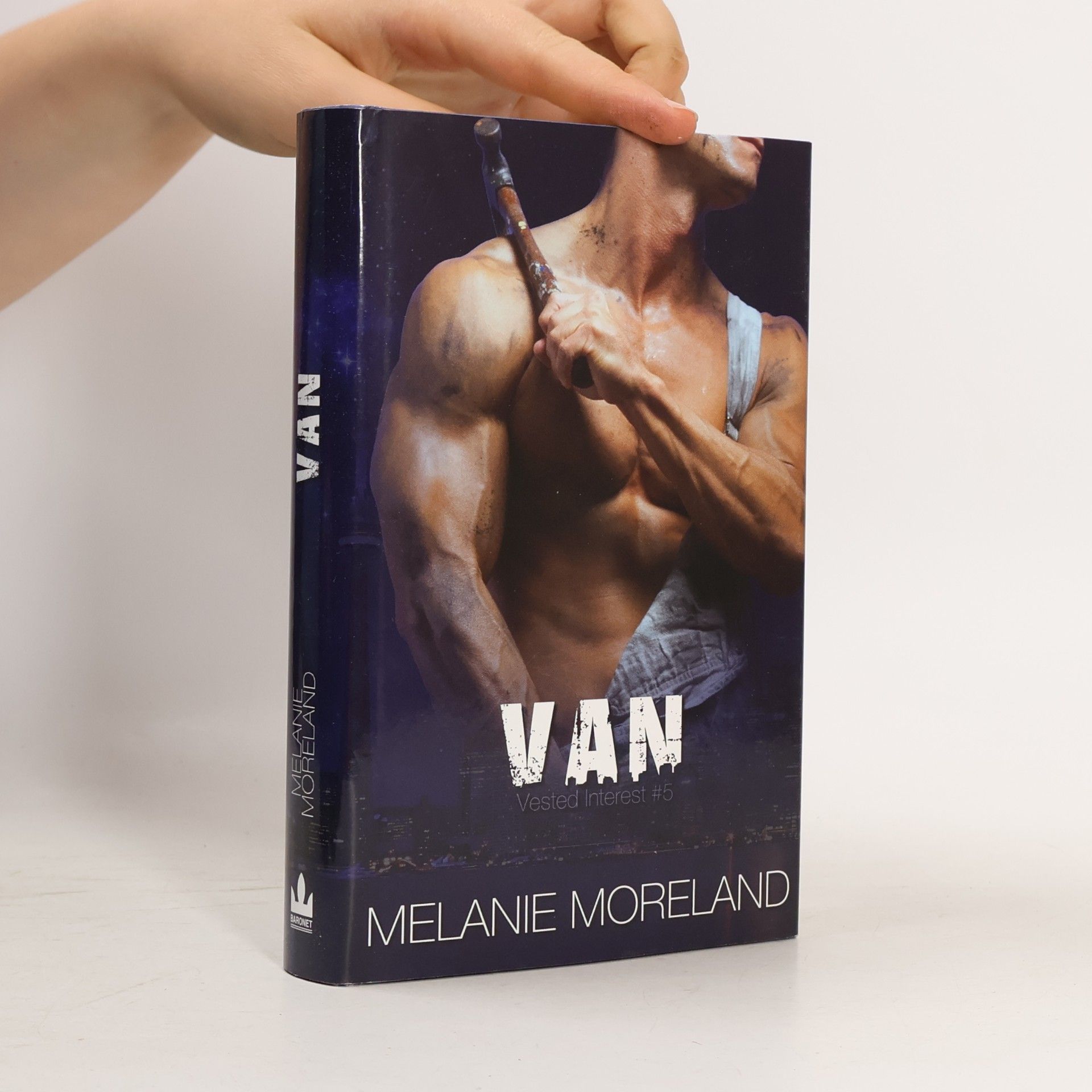 Melanie Moreland Van