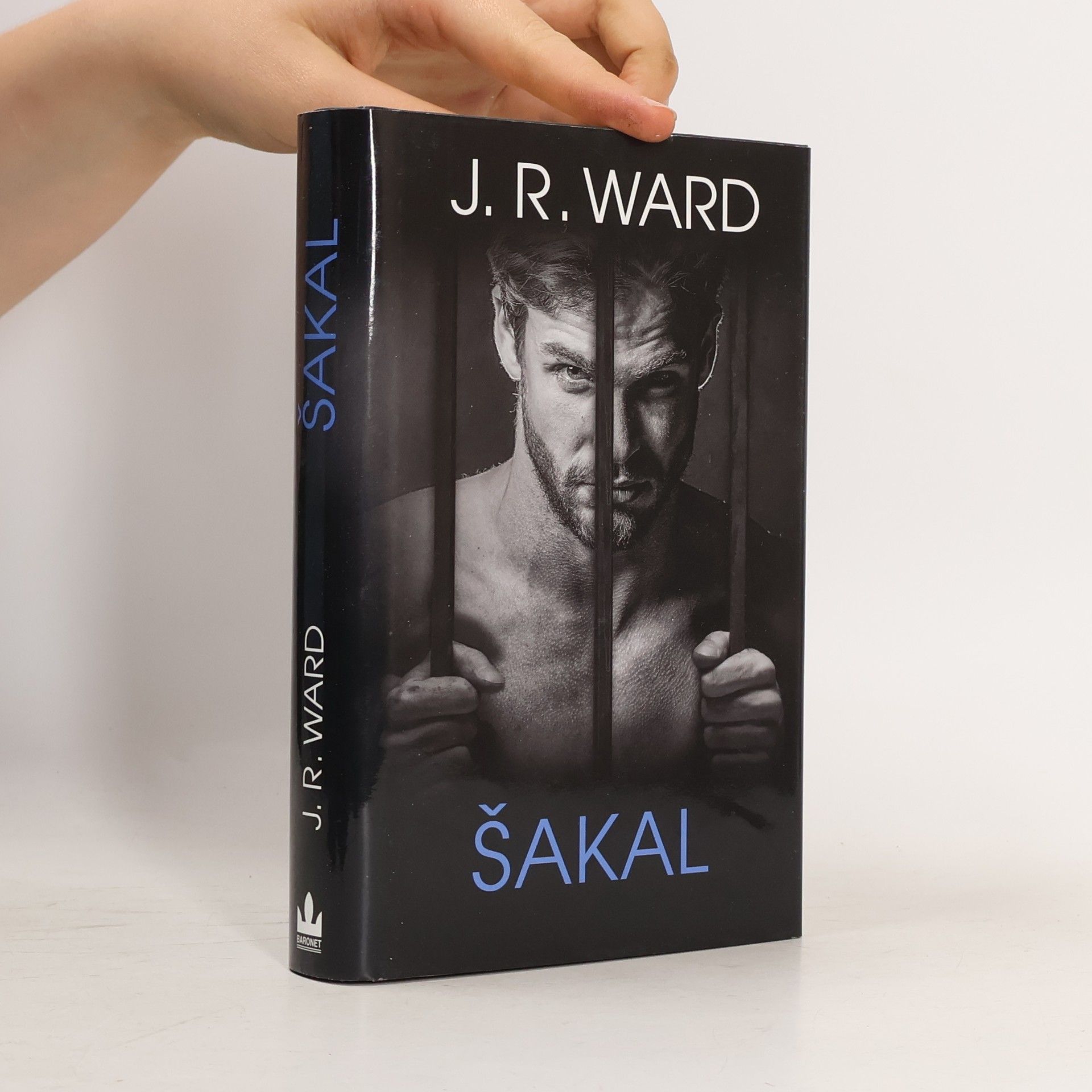 J. R. Ward Šakal