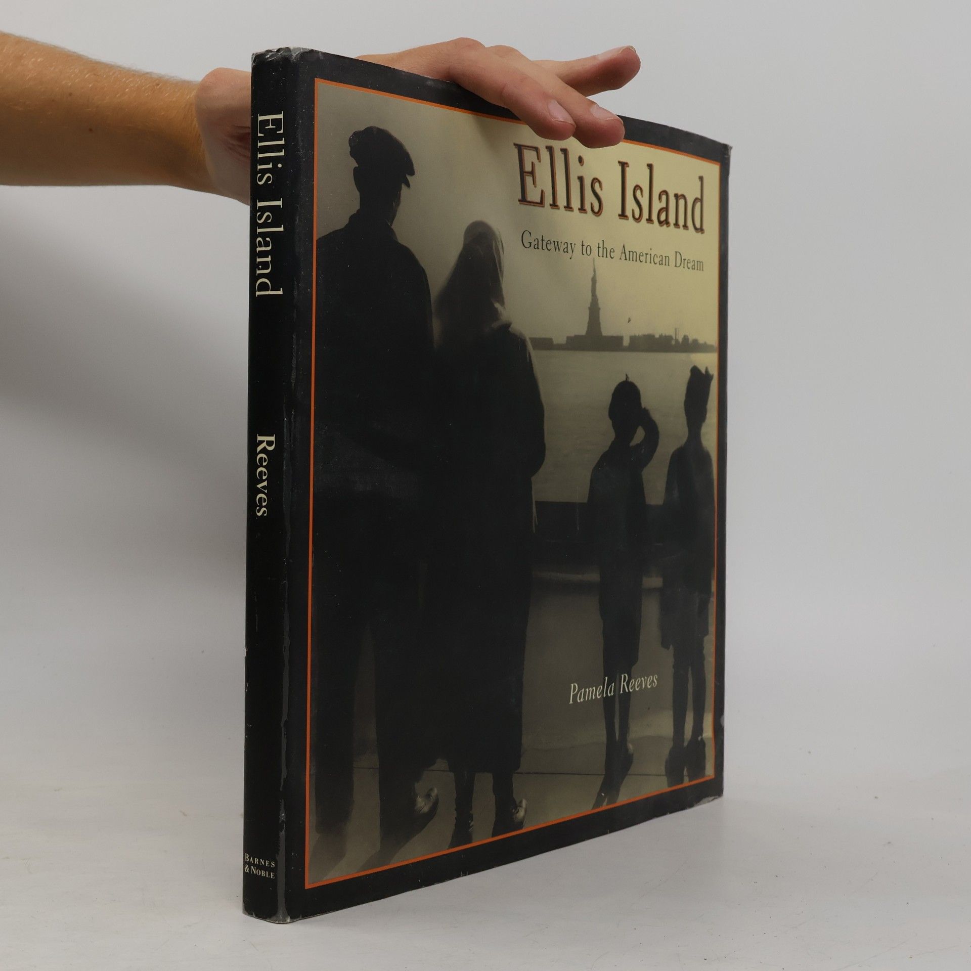 Pamela Reeves Ellis Island
