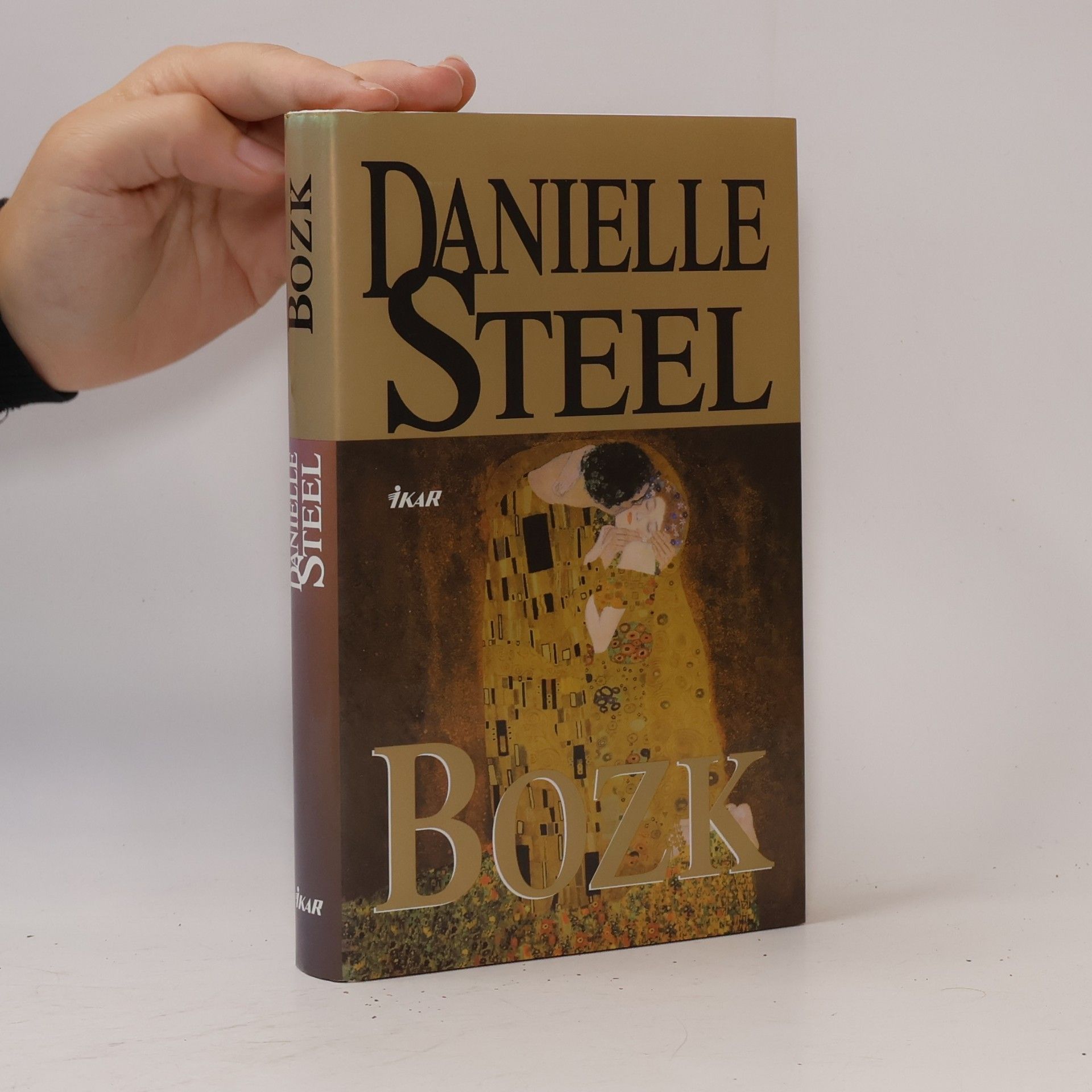 Danielle Steel Bozk