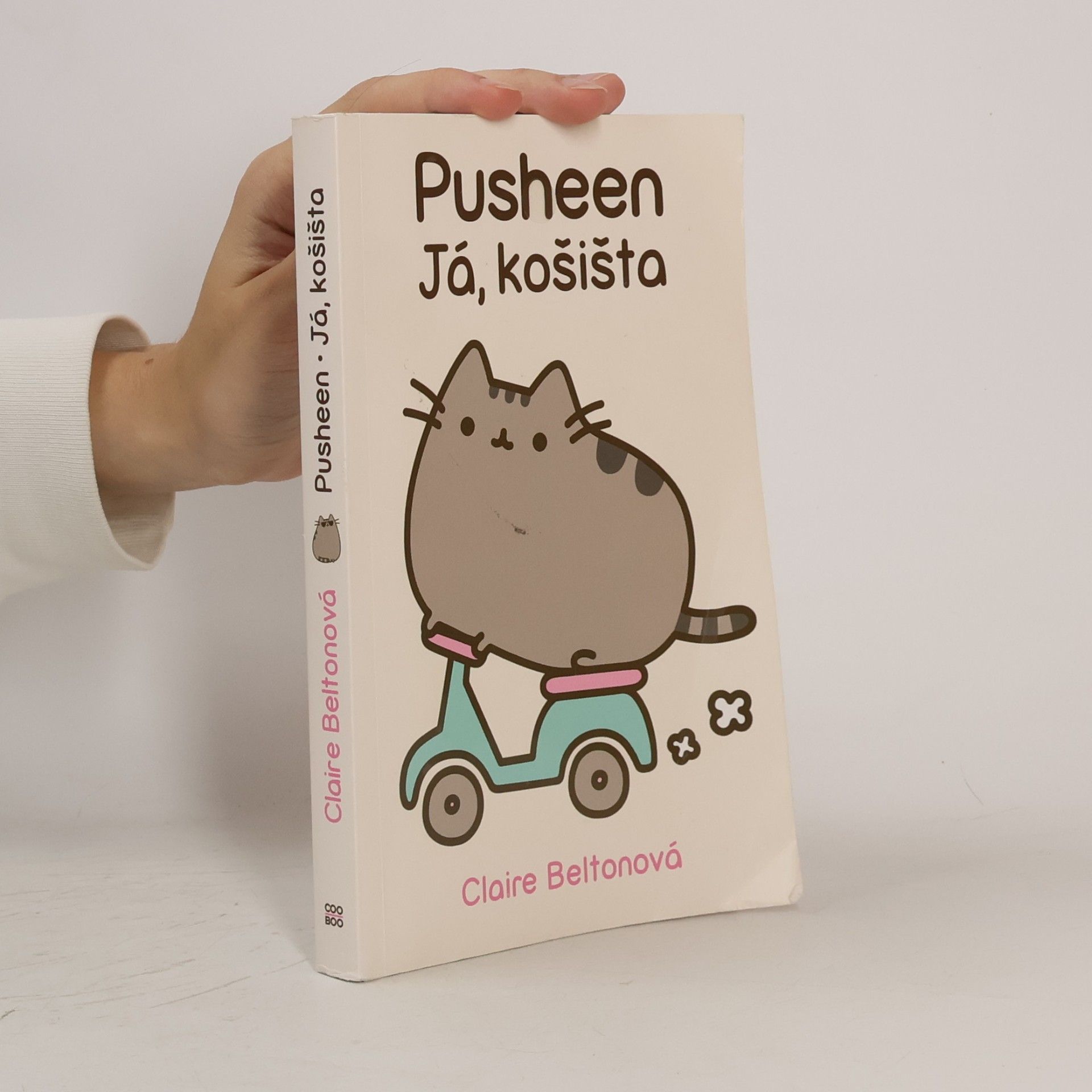 Claire Belton Pusheen : já, košišta