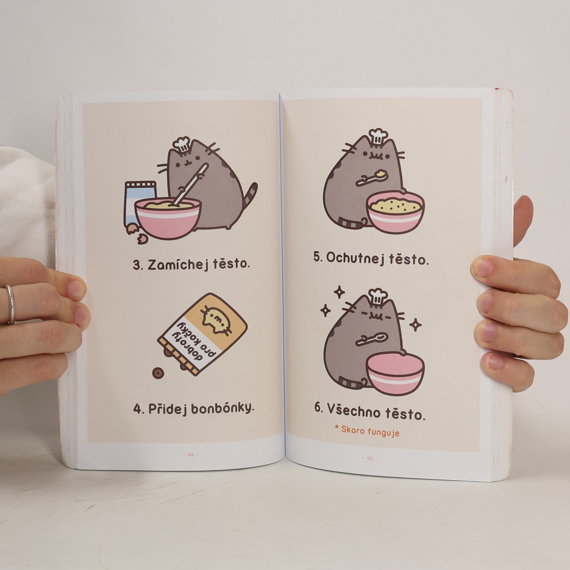 Claire Belton Pusheen : já, košišta