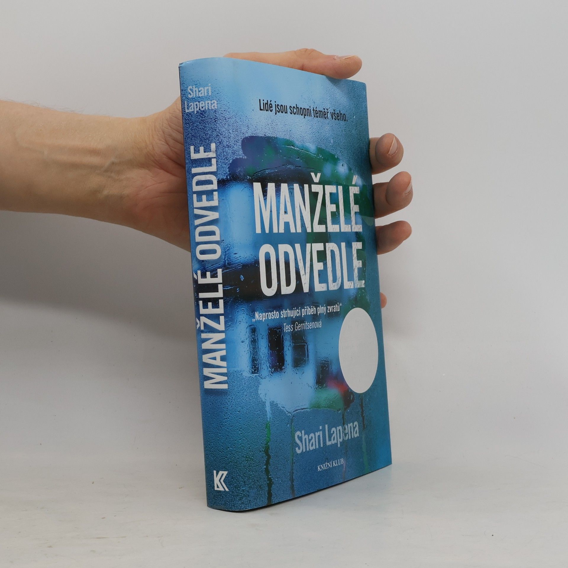 Shari Lapena Manželé odvedle