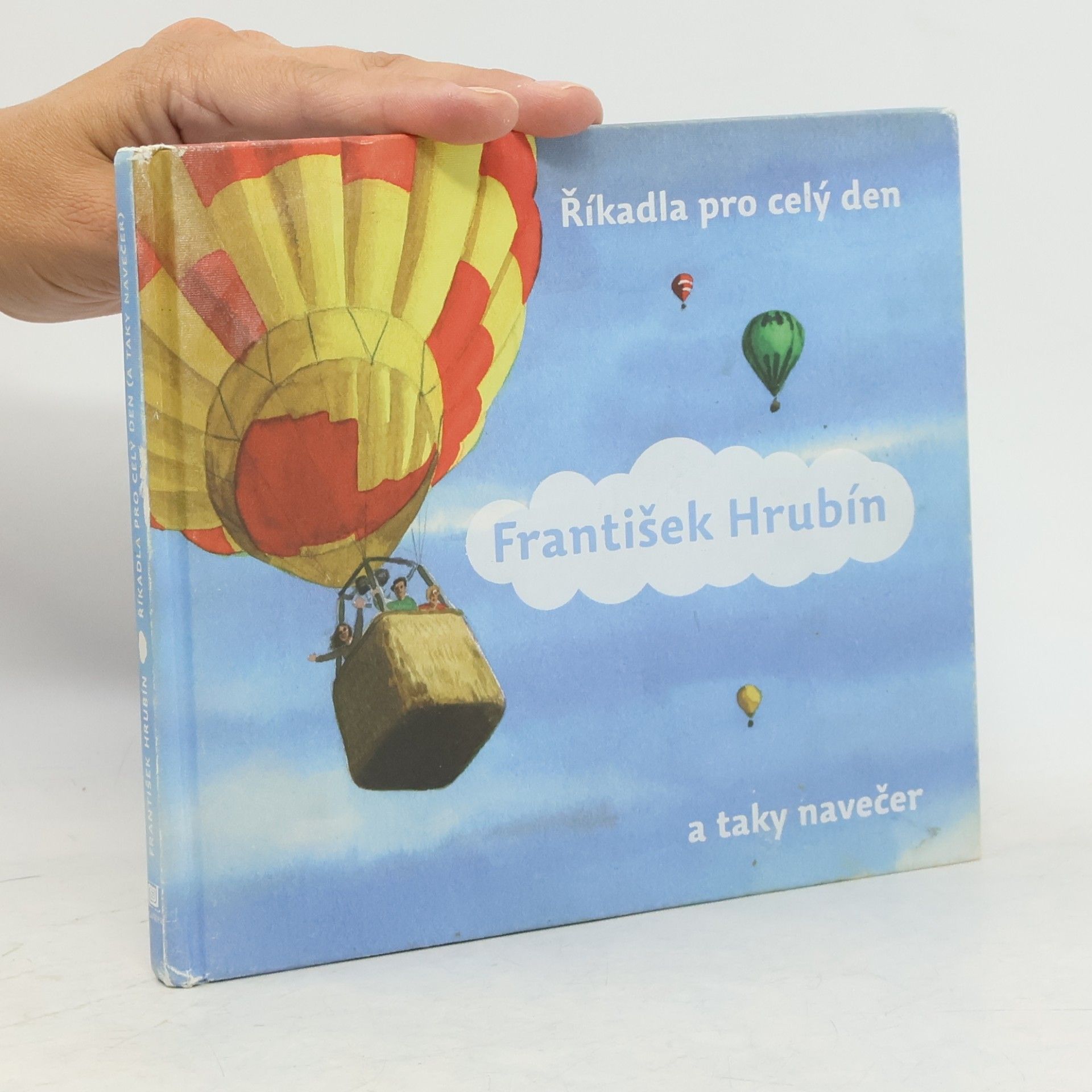 Lucie Lomová Říkadla pro celý den a taky navečer