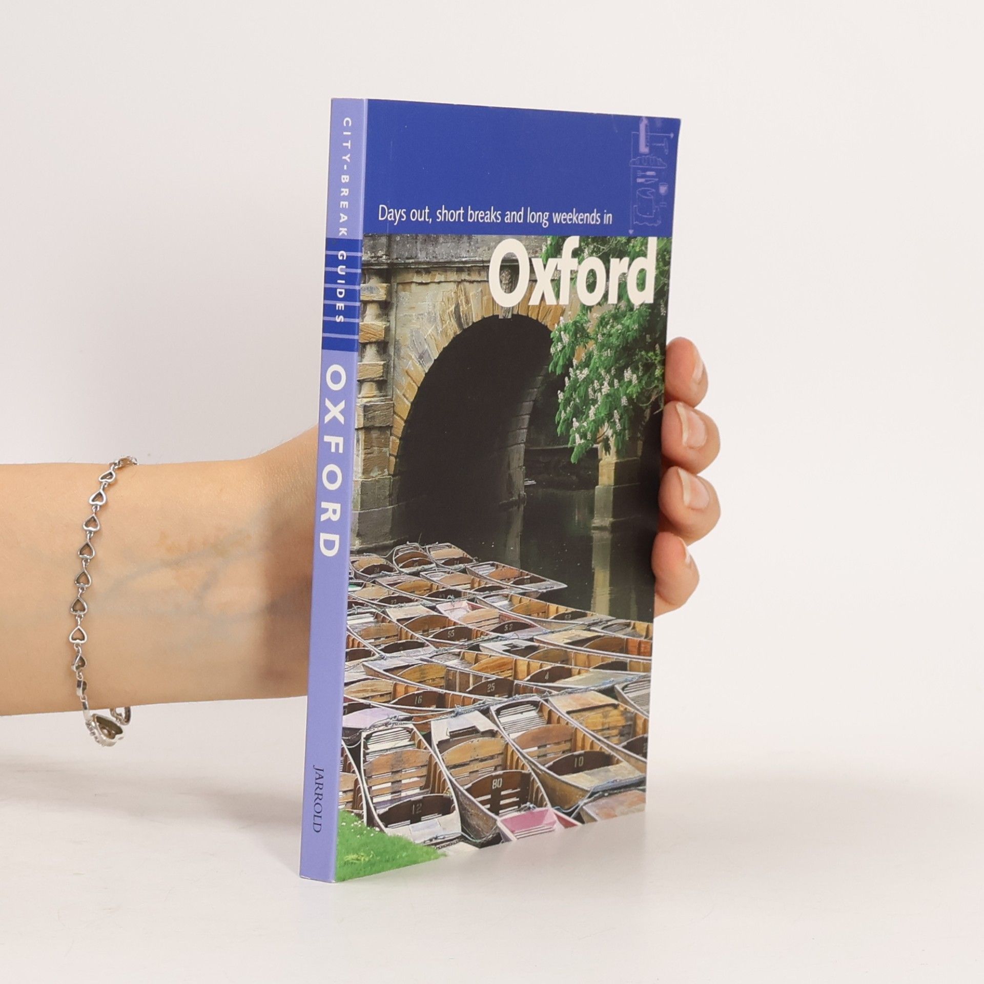 AA.VV. Oxford. More Than a Guide