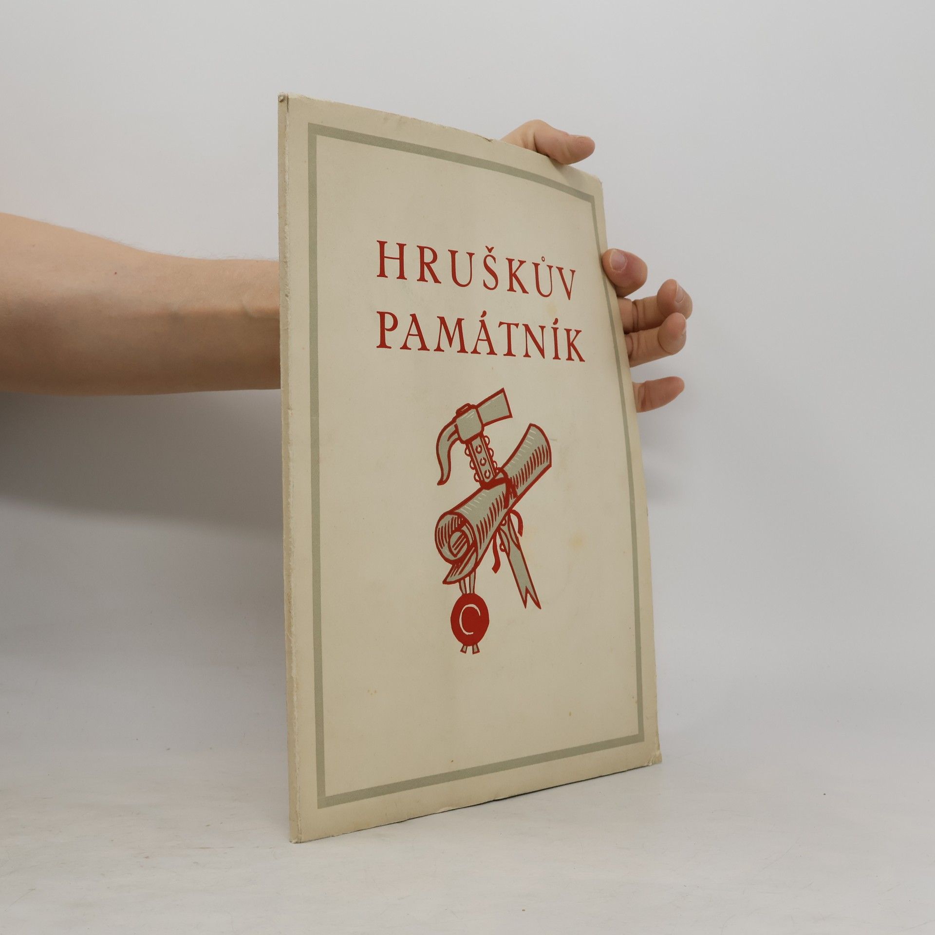 Hruškův památník