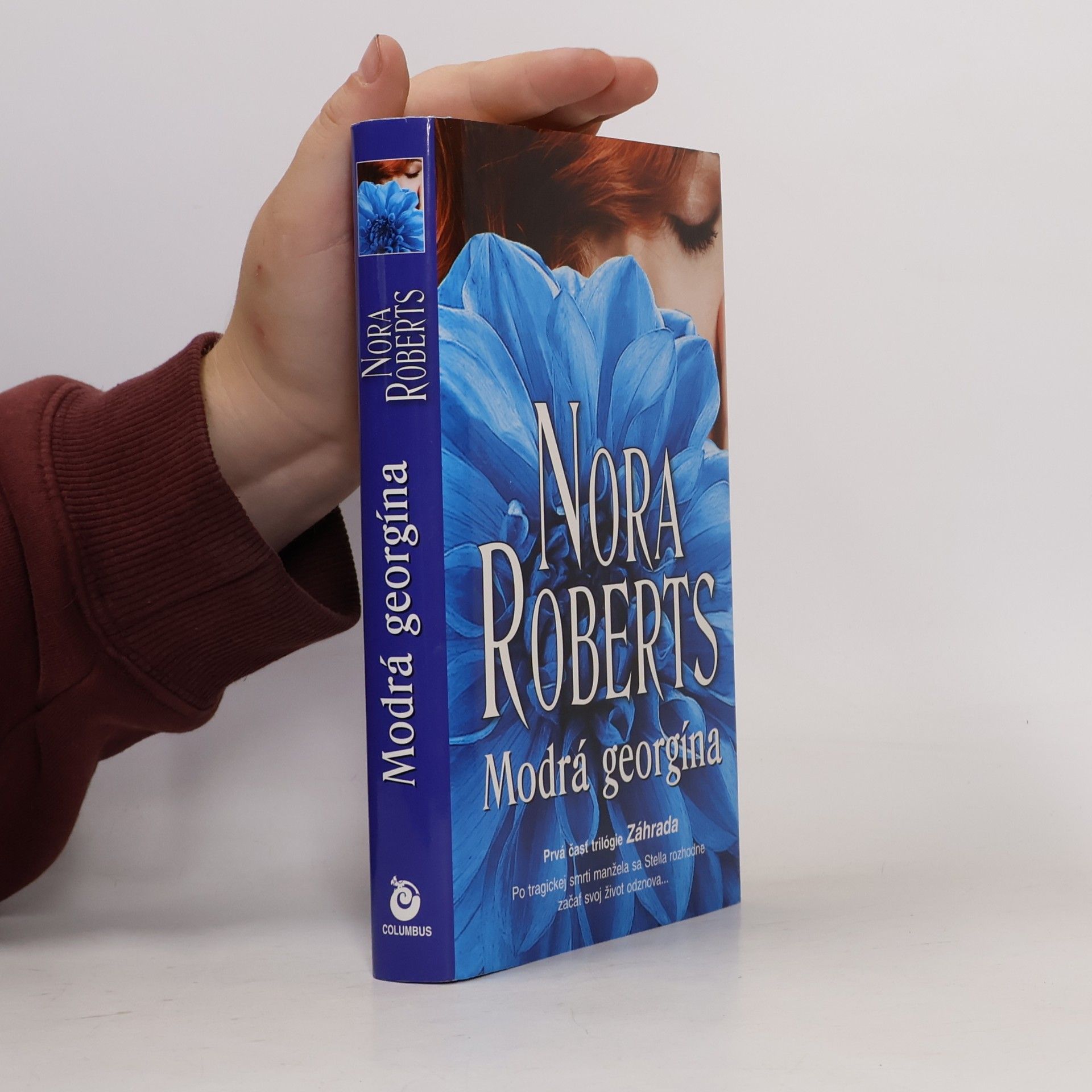 Nora Roberts Modrá georgína