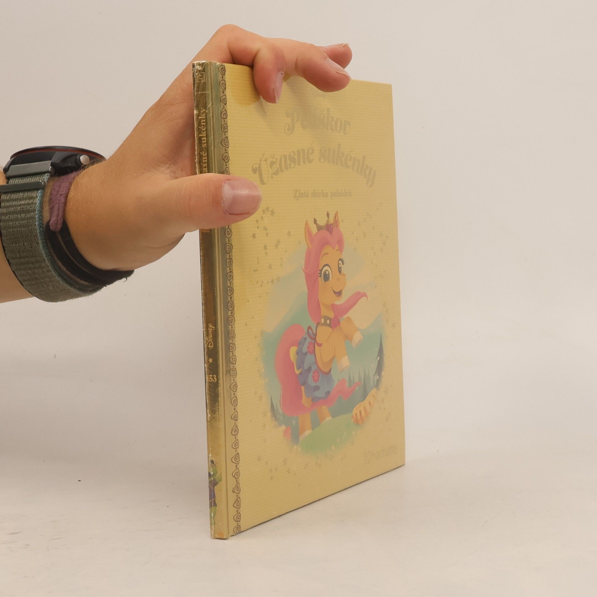Various authors Zlatá sbírka pohádek 153. Pelíškov. Úžasné sukénky