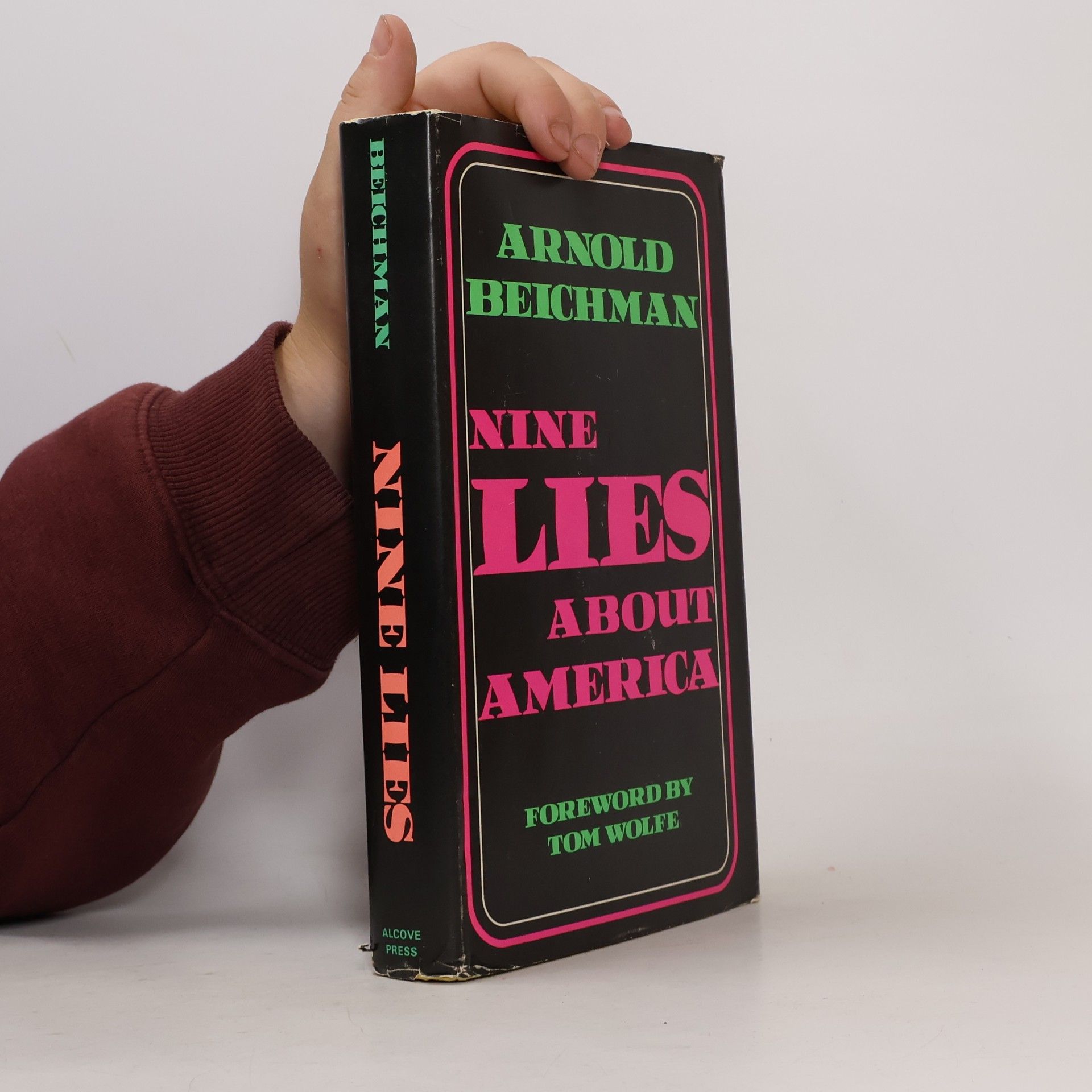 Arnold Beichman Nine Lies About America