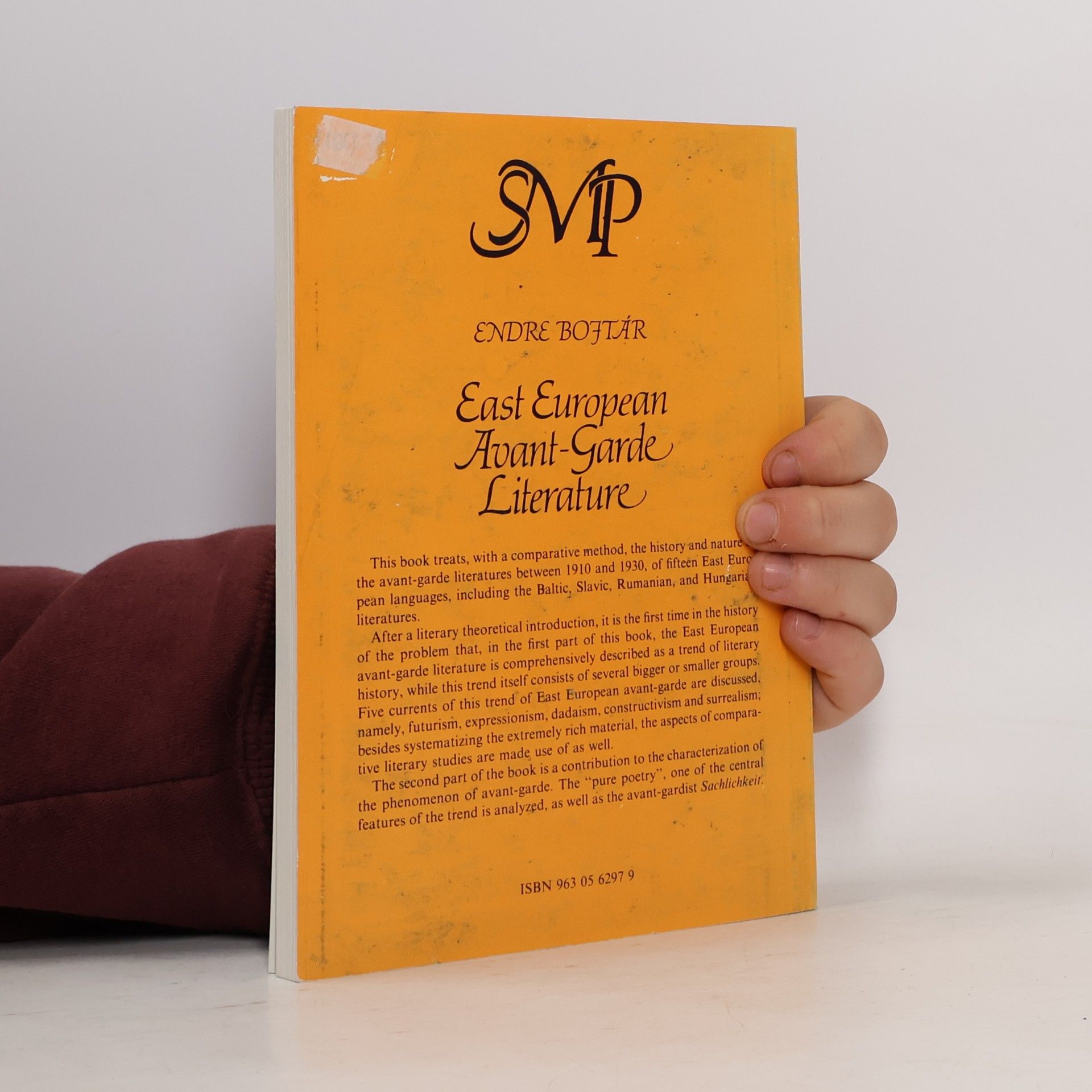Endre Bojtár East European Avant-Garde Literature