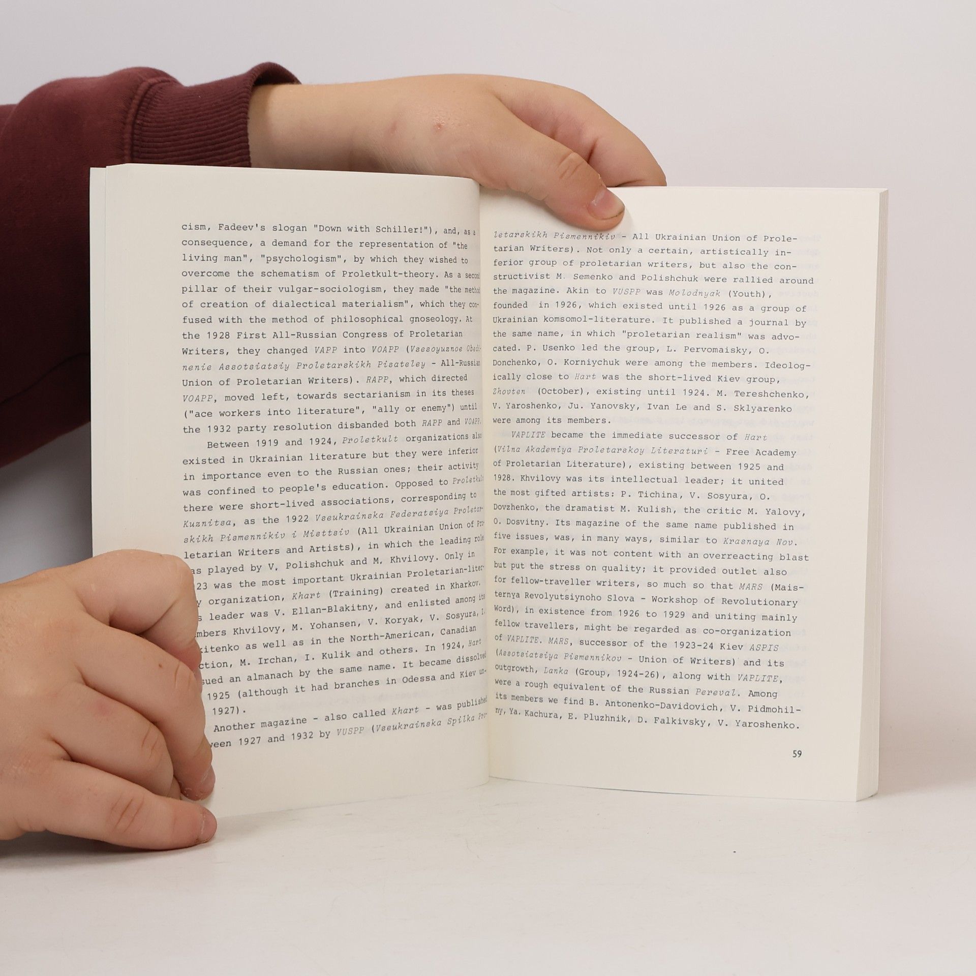 Endre Bojtár East European Avant-Garde Literature