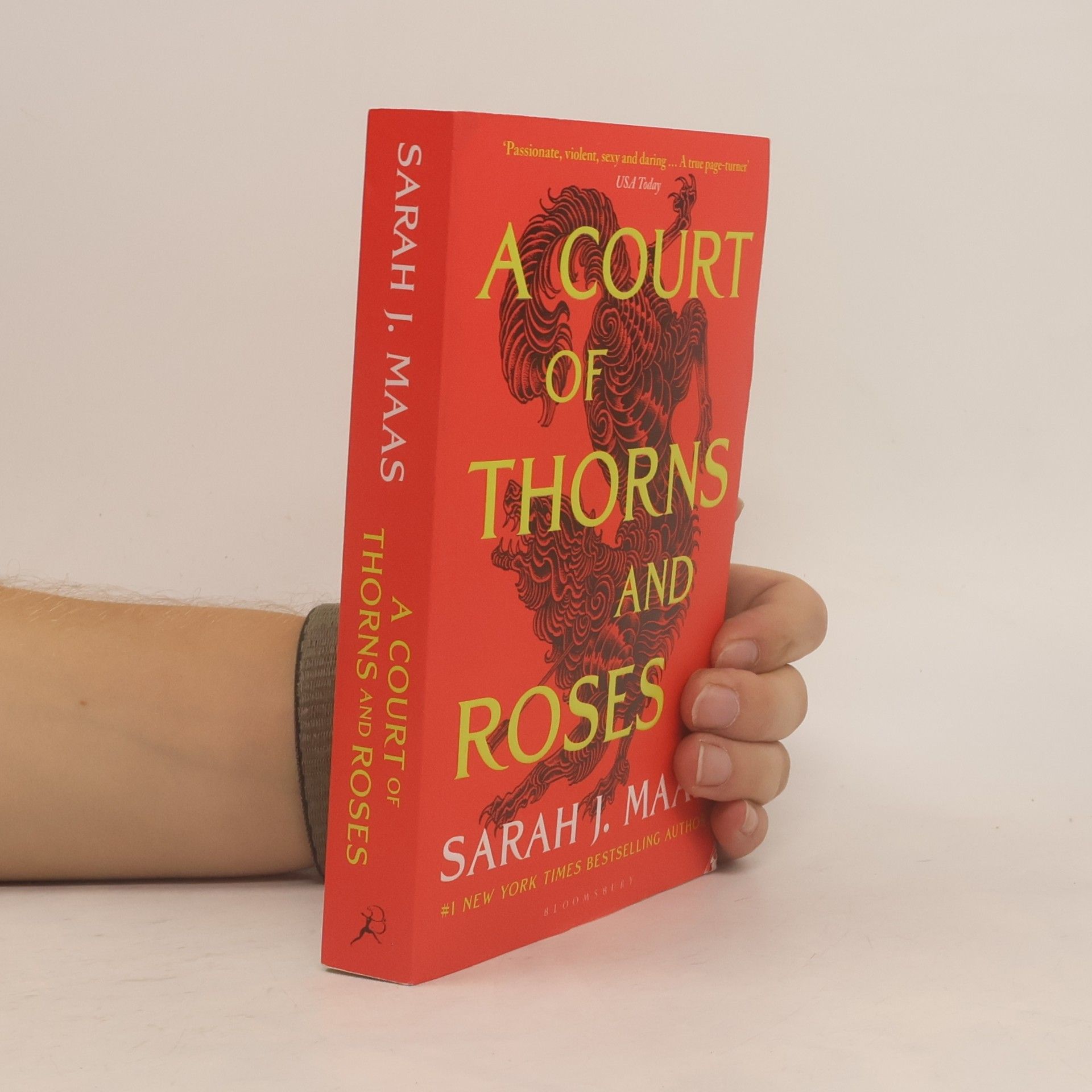 Sarah J. Maas A Court of Thorns and Roses