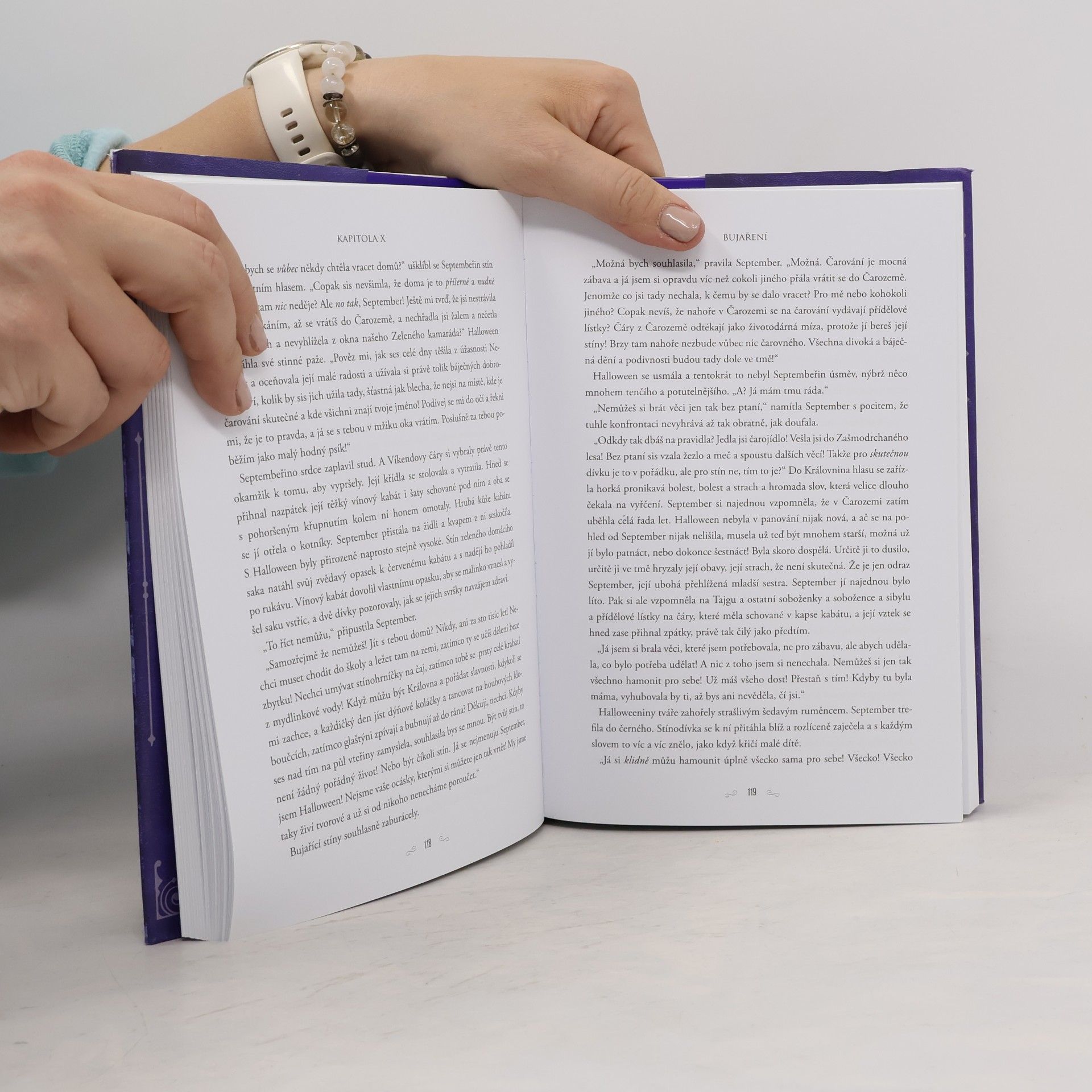Catherynne M Valente O dívce, která se propadla pod Čarozem do víru Bujaření