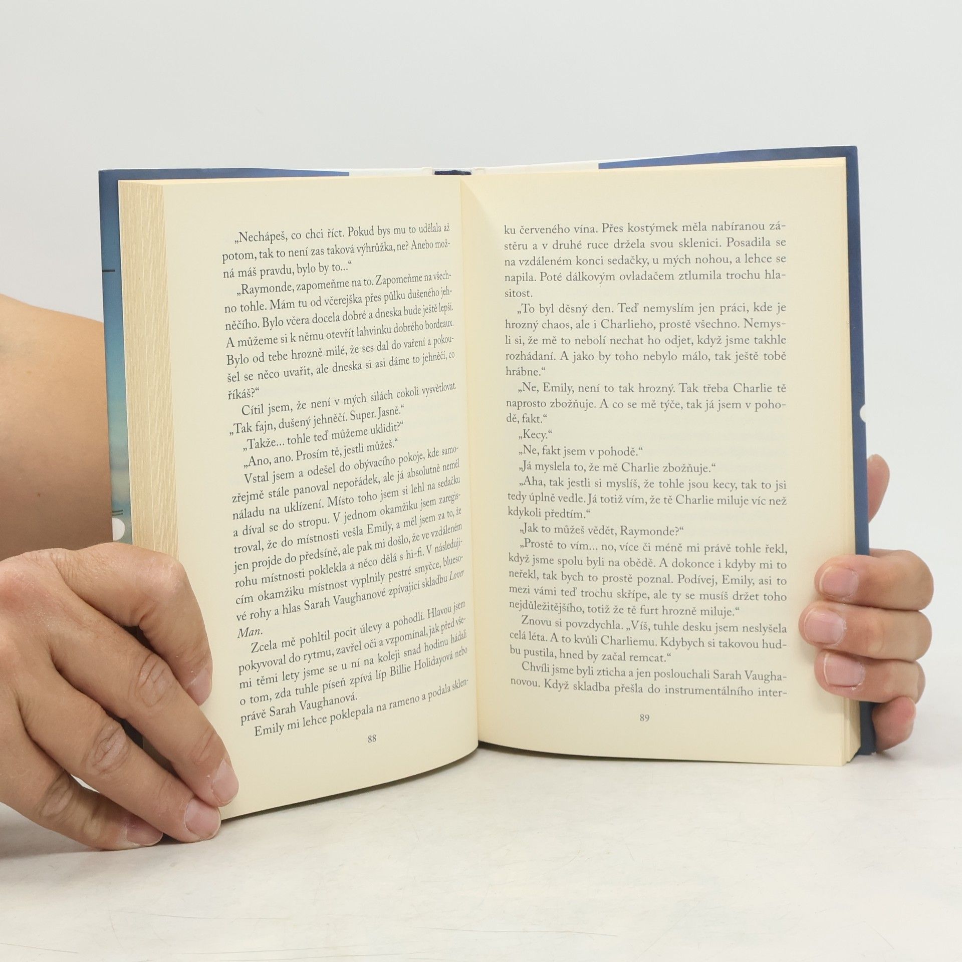 Kazuo Ishiguro Nokturna: Pět příběhů o hudbě a soumraku