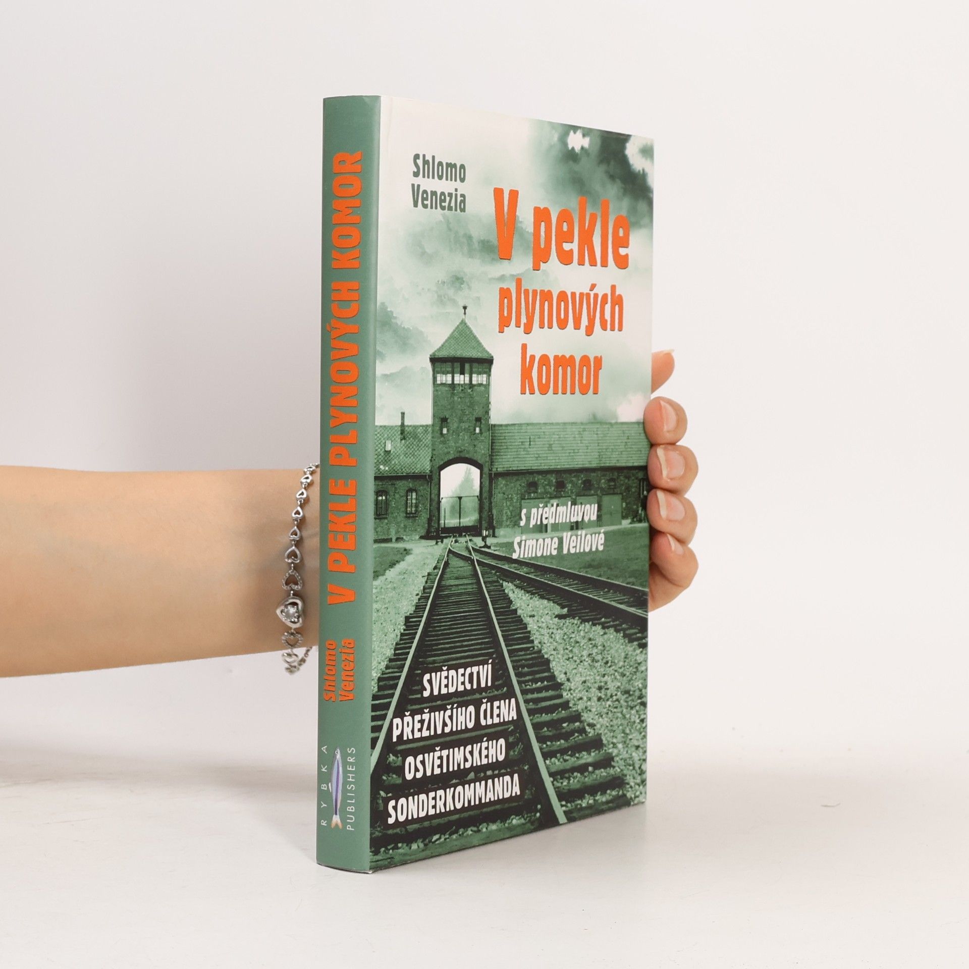 Shlomo Venezia V pekle plynových komor
