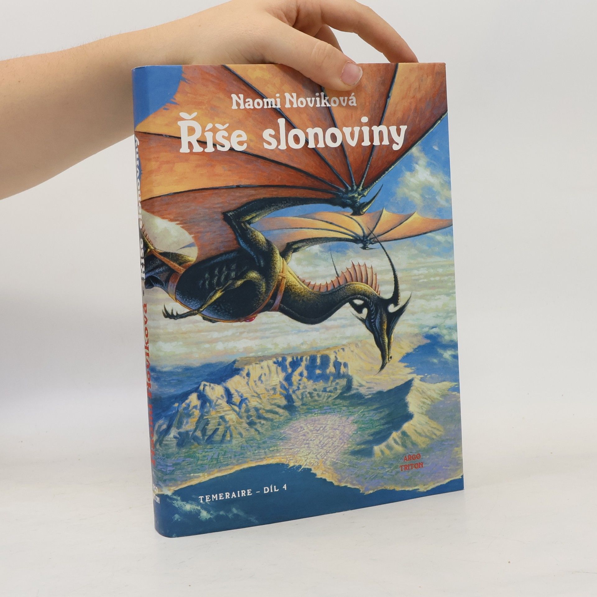 Naomi Novik Říše slonoviny