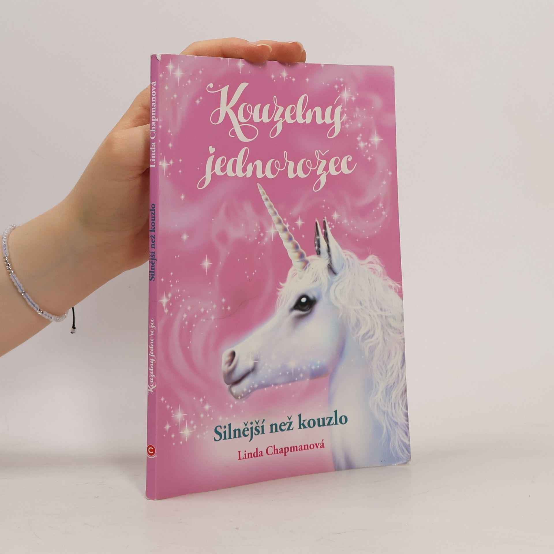 Linda Champan Silnější než kouzlo