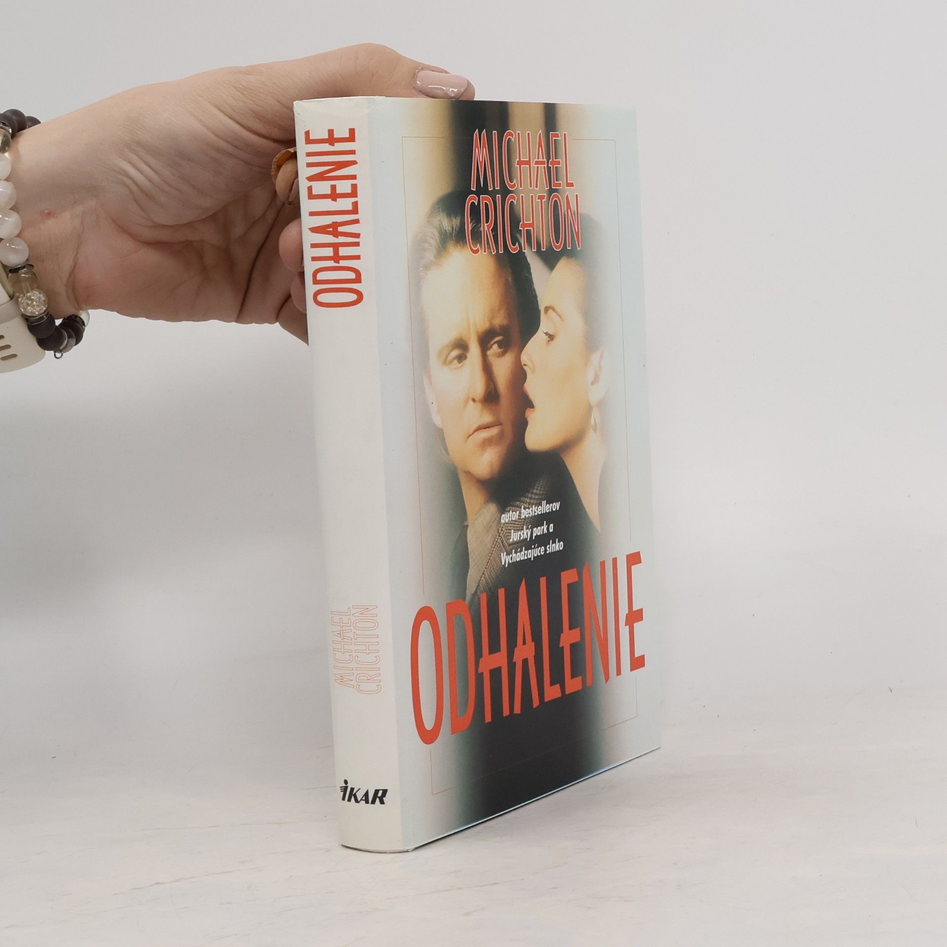 Michael Crichton Odhalenie