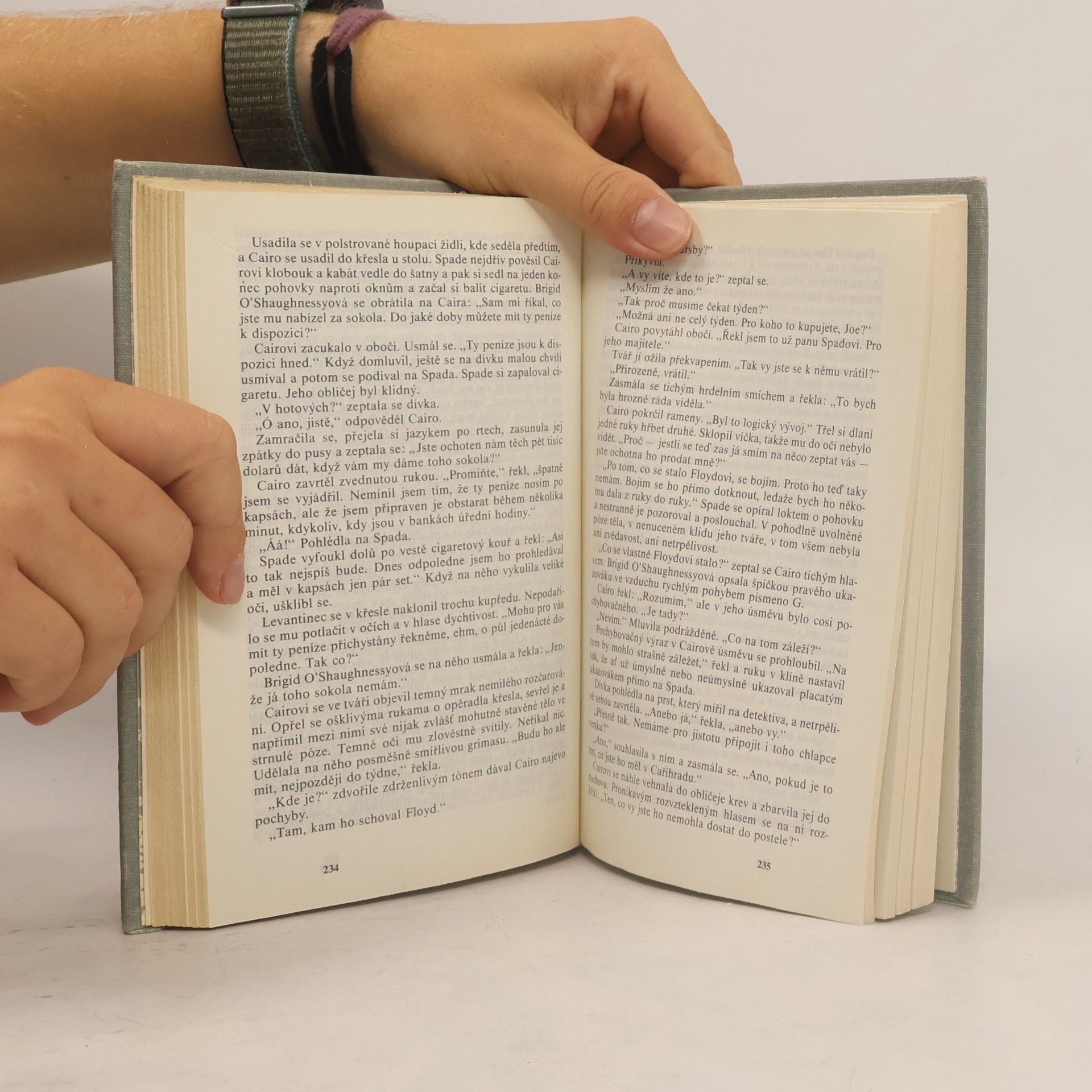 Dashiell Hammett Tři krvavé historie