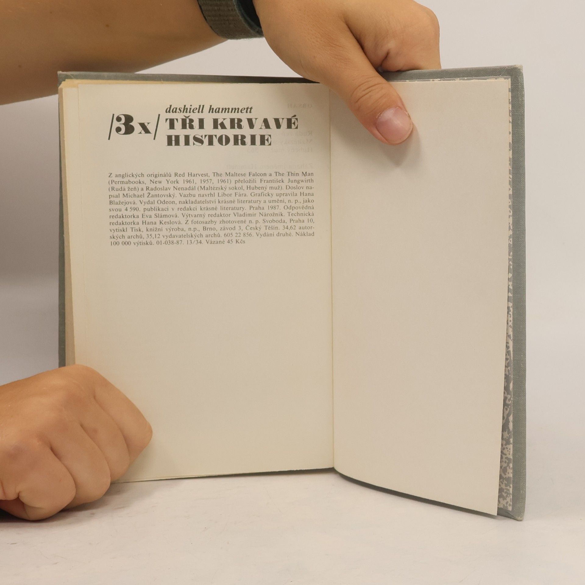 Dashiell Hammett Tři krvavé historie