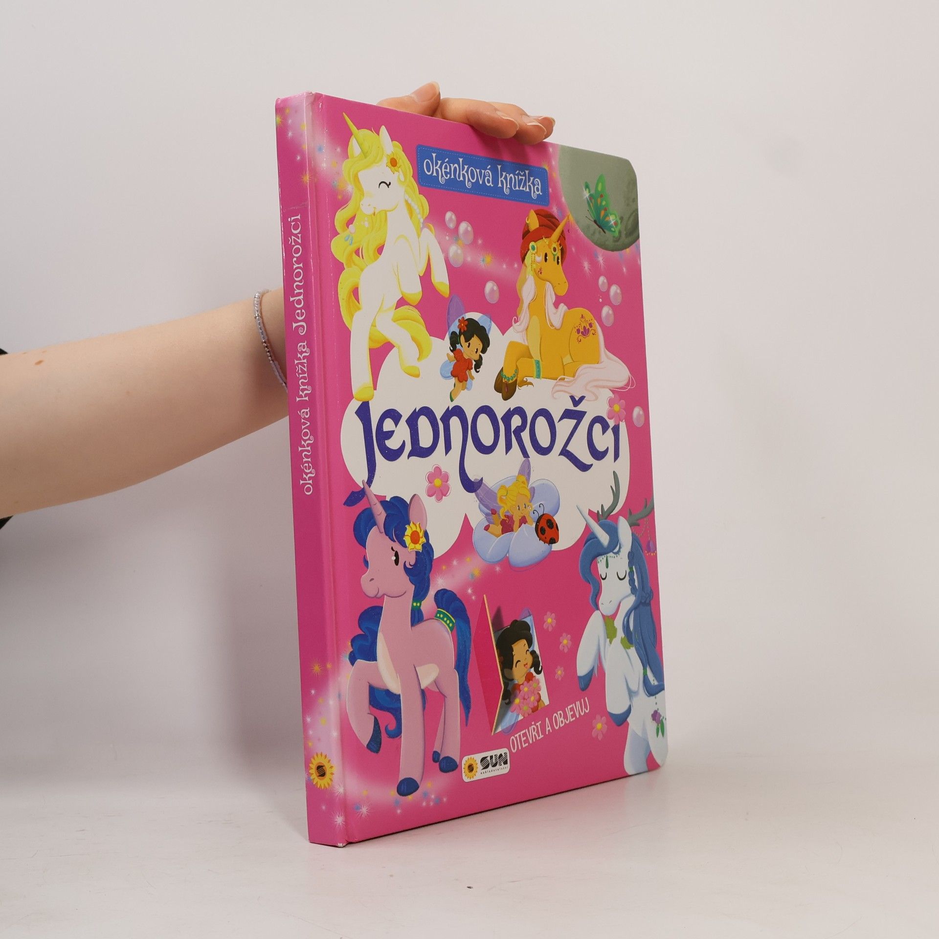 Eva María Gey Trenado Jednorožci