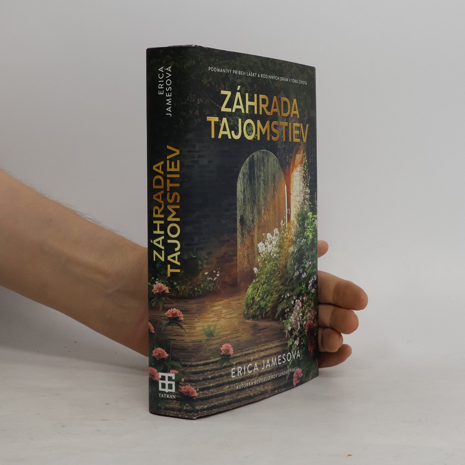 Erica James Záhrada tajomstiev