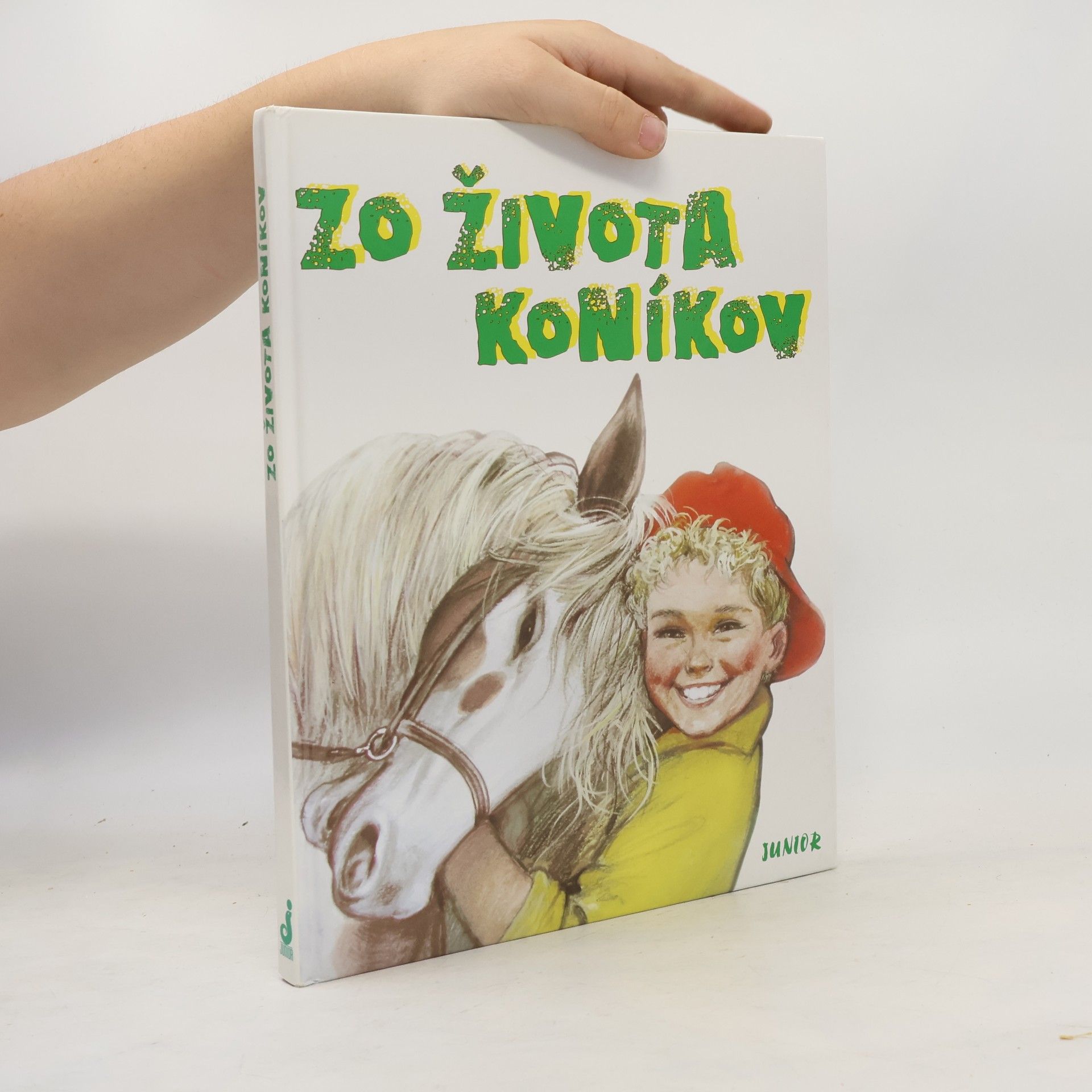 Kolektív autorov Zo života koníkov
