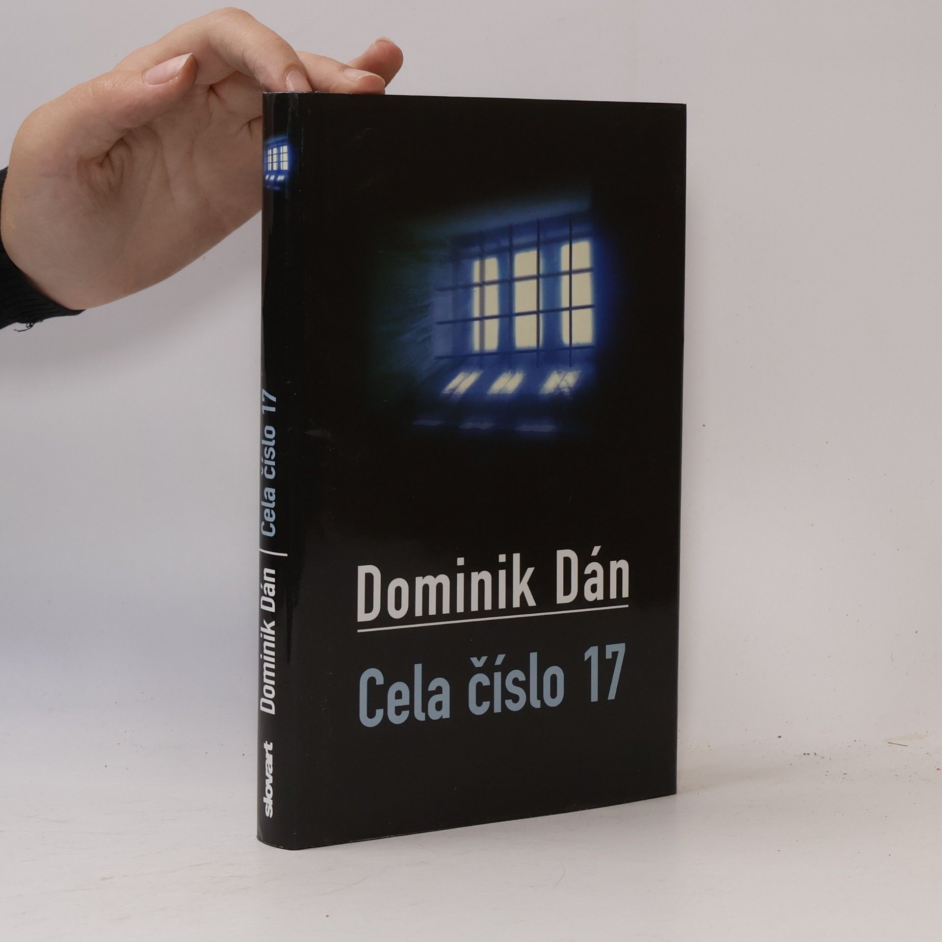 Dominik Dán Cela číslo 17