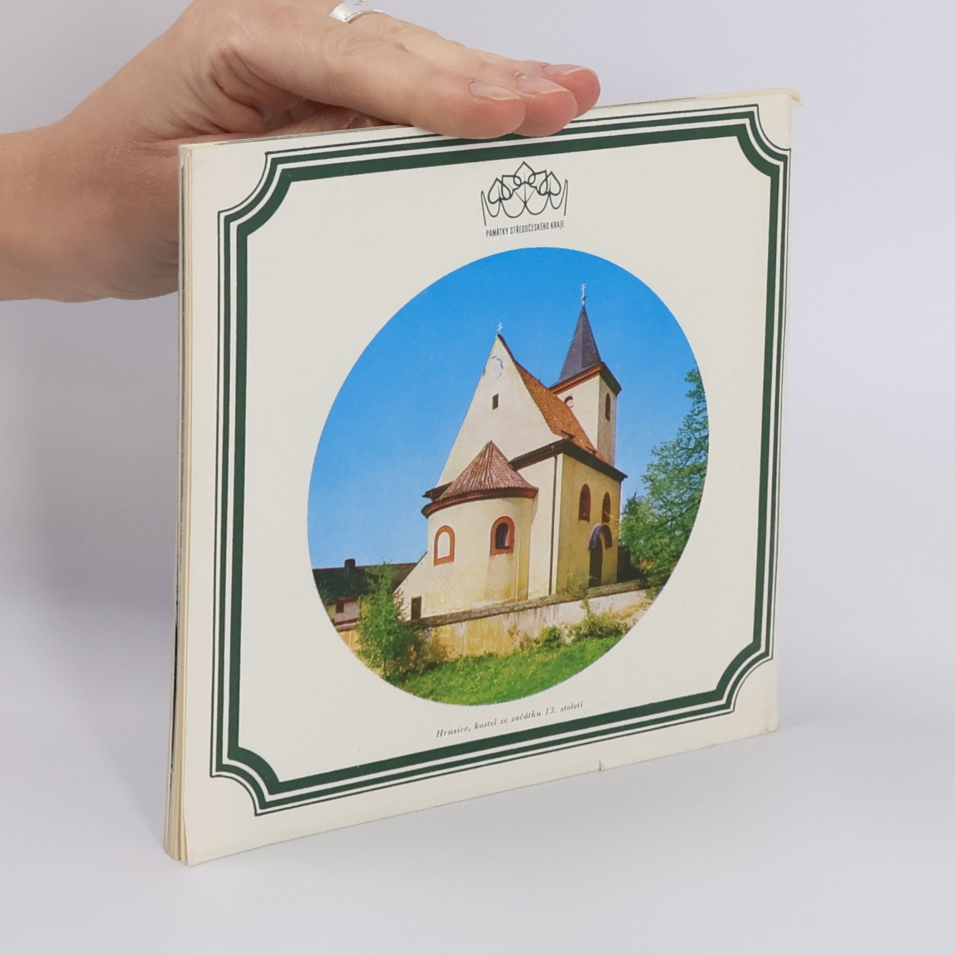Milada Radová Předrománská a románská architektura Středočeského kraje