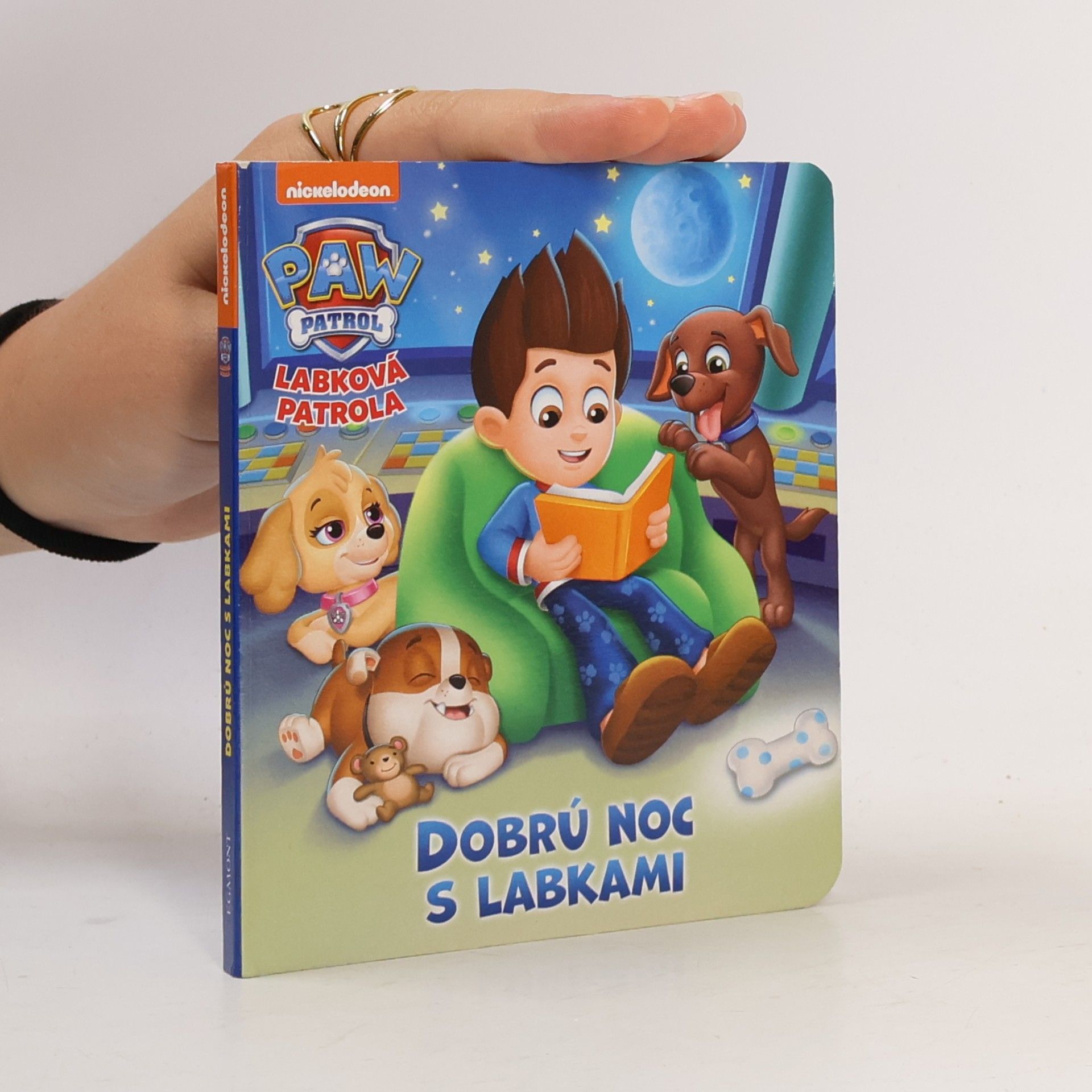 Veronika Baluchová Labková patrola. Dobrú noc s Labkami