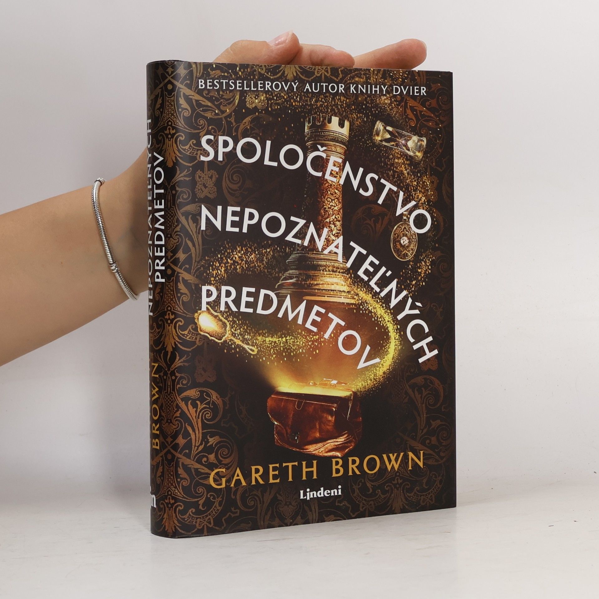 Nina Weidlerová Spoločenstvo nepoznateľných predmetov