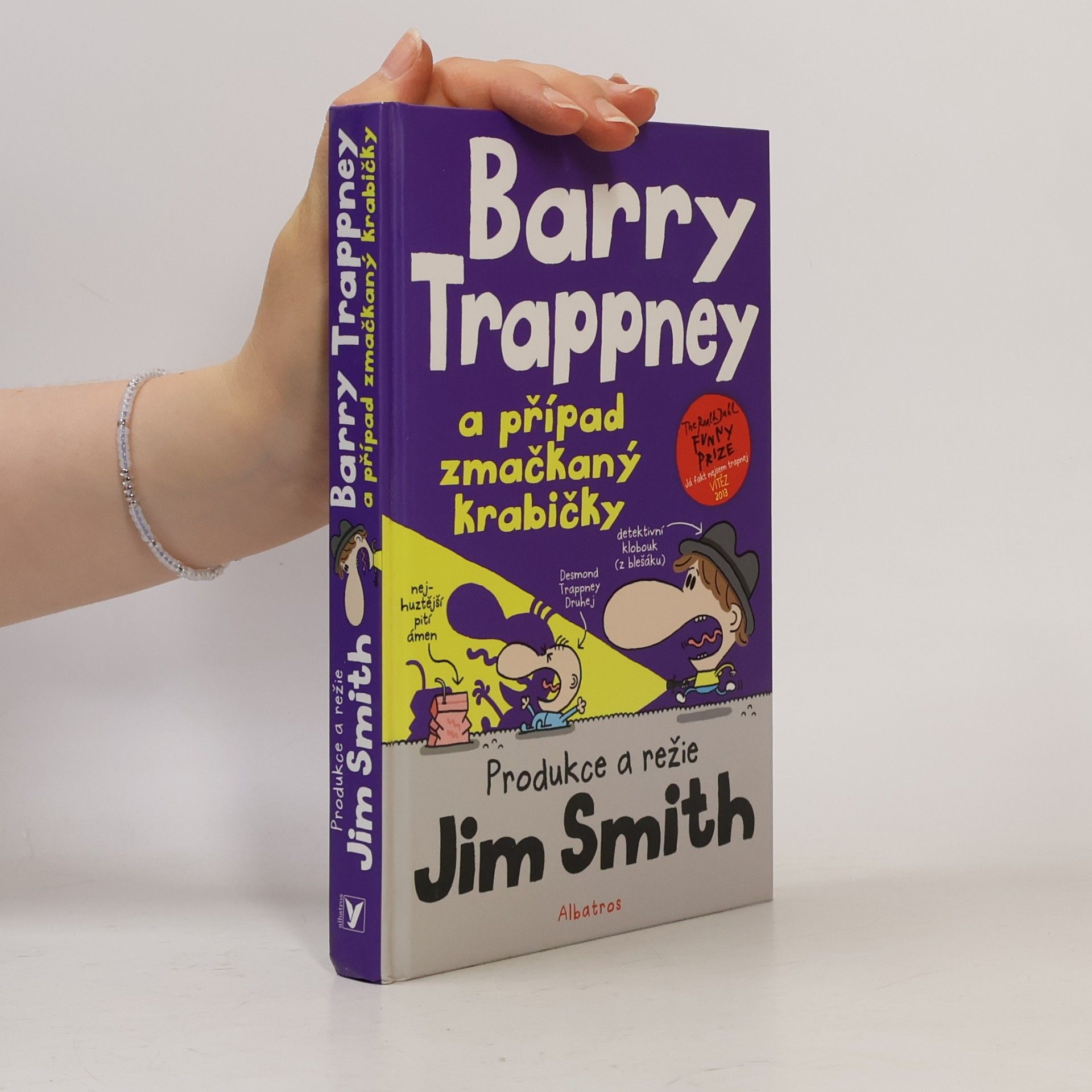 James Smith Barry Trappney a případ zmačkaný krabičky