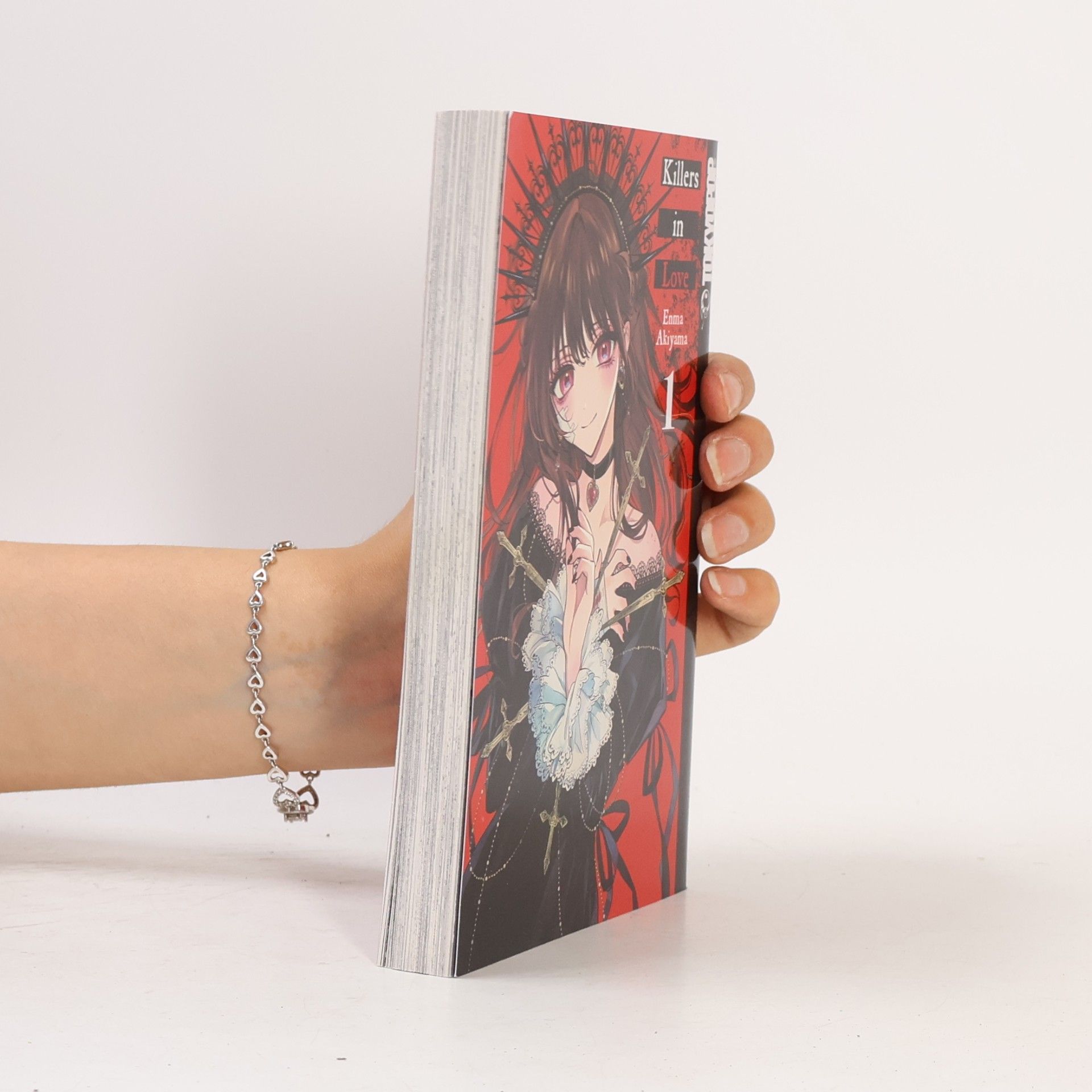 Enma Akiyama Killers in Love