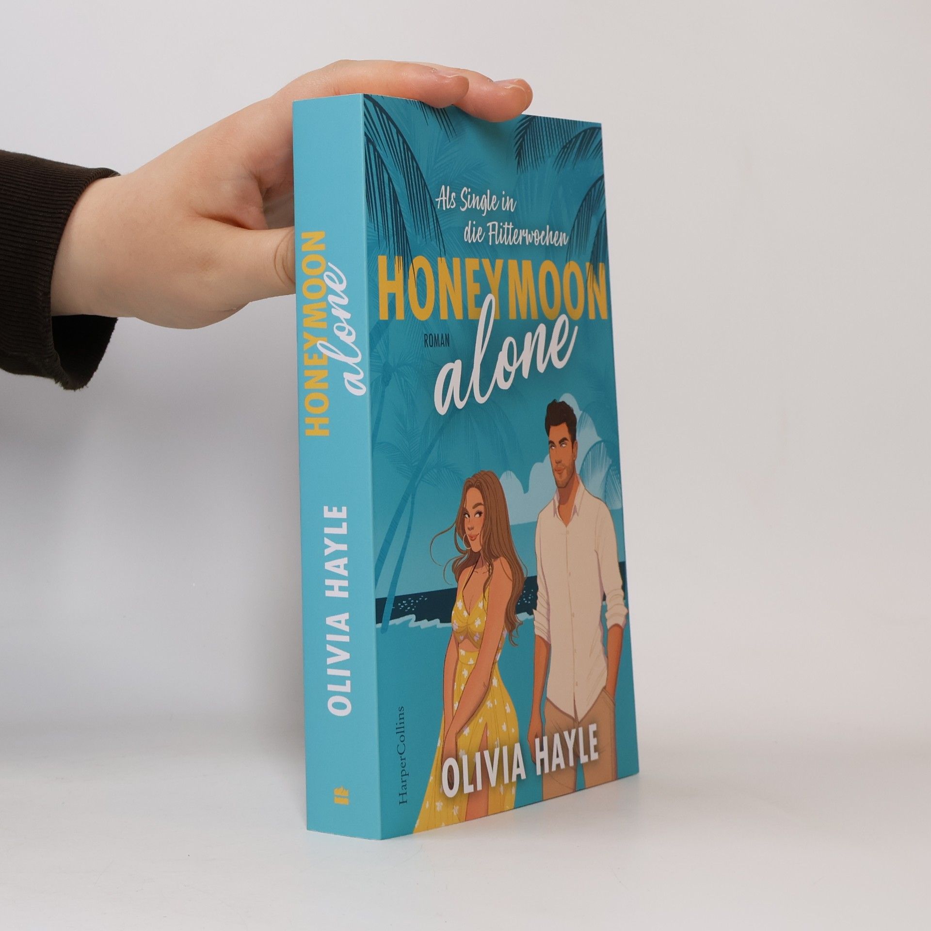 Olivia Hayle Honeymoon Alone