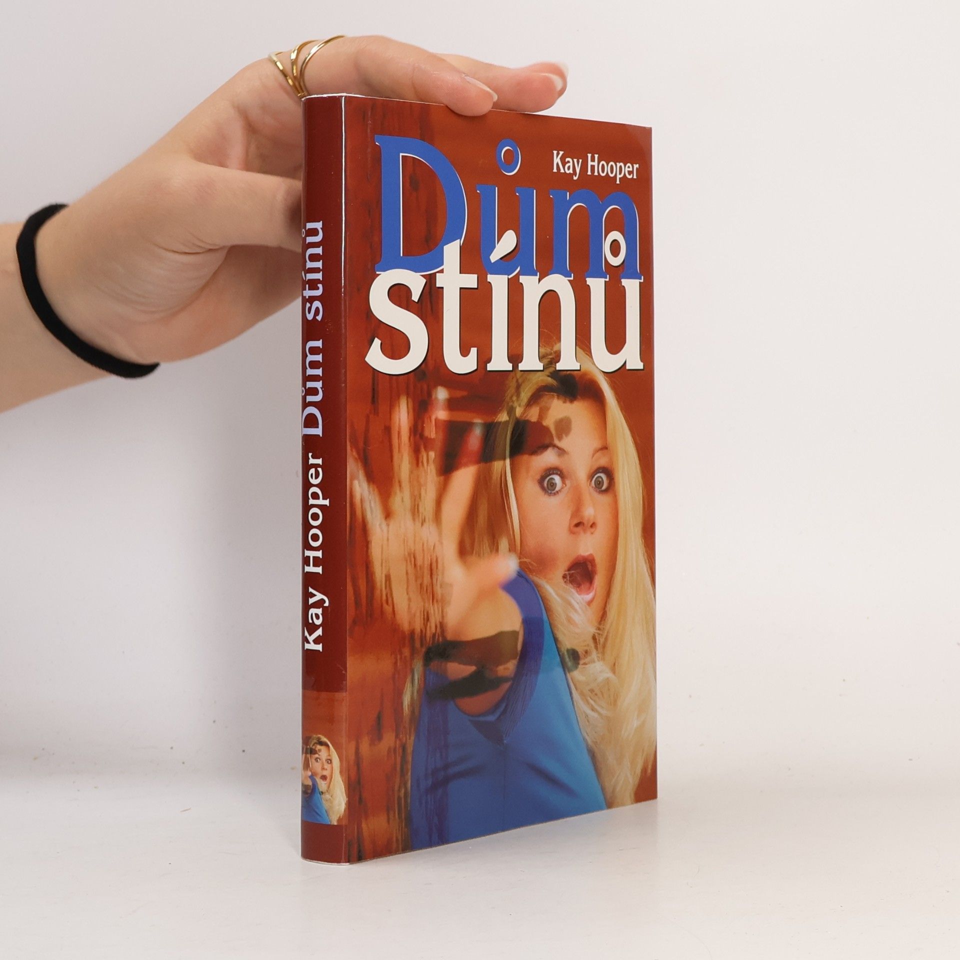 Eva Macháčková Dům stínů
