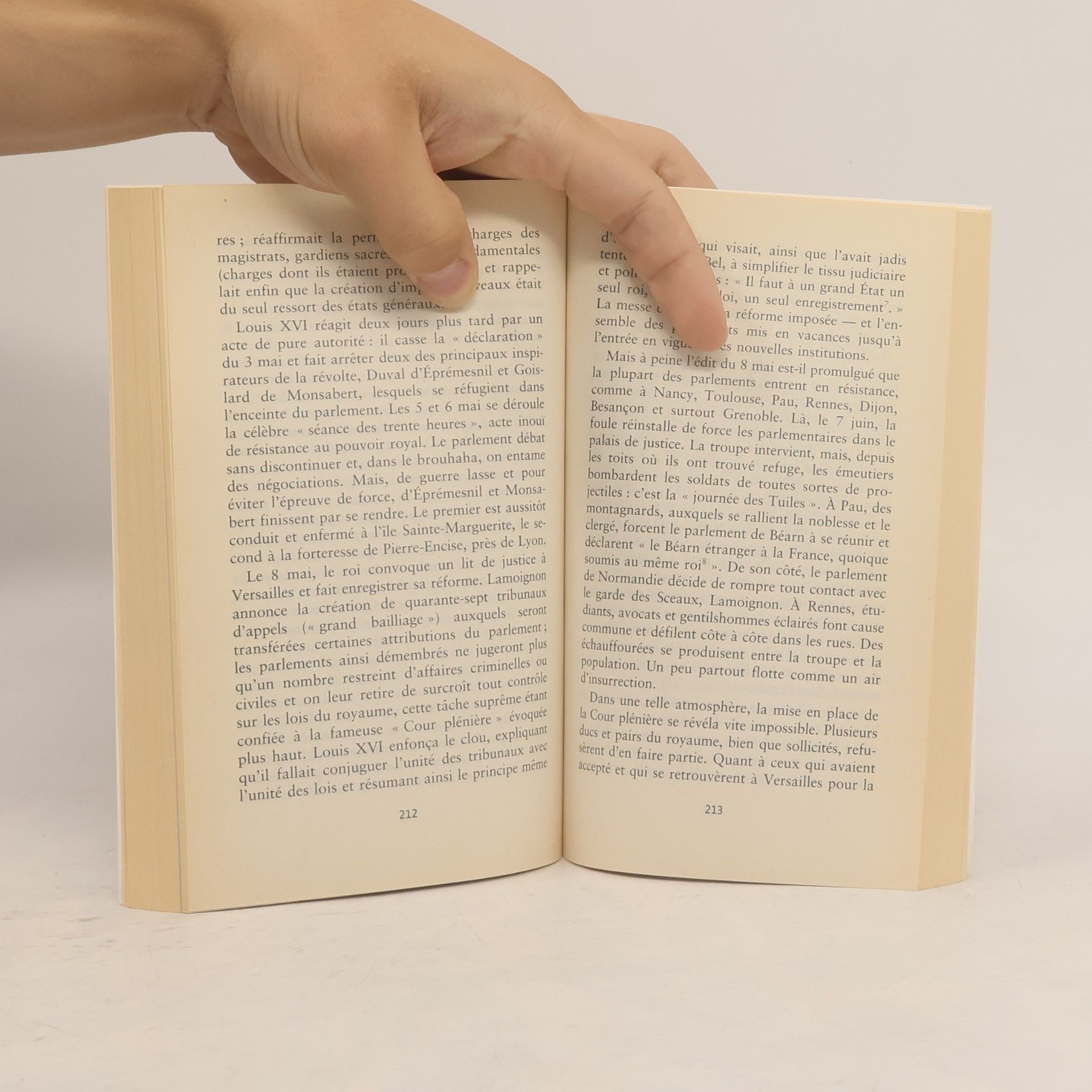 Bernard Vincent Folio Biographies - 12: Luis XVI