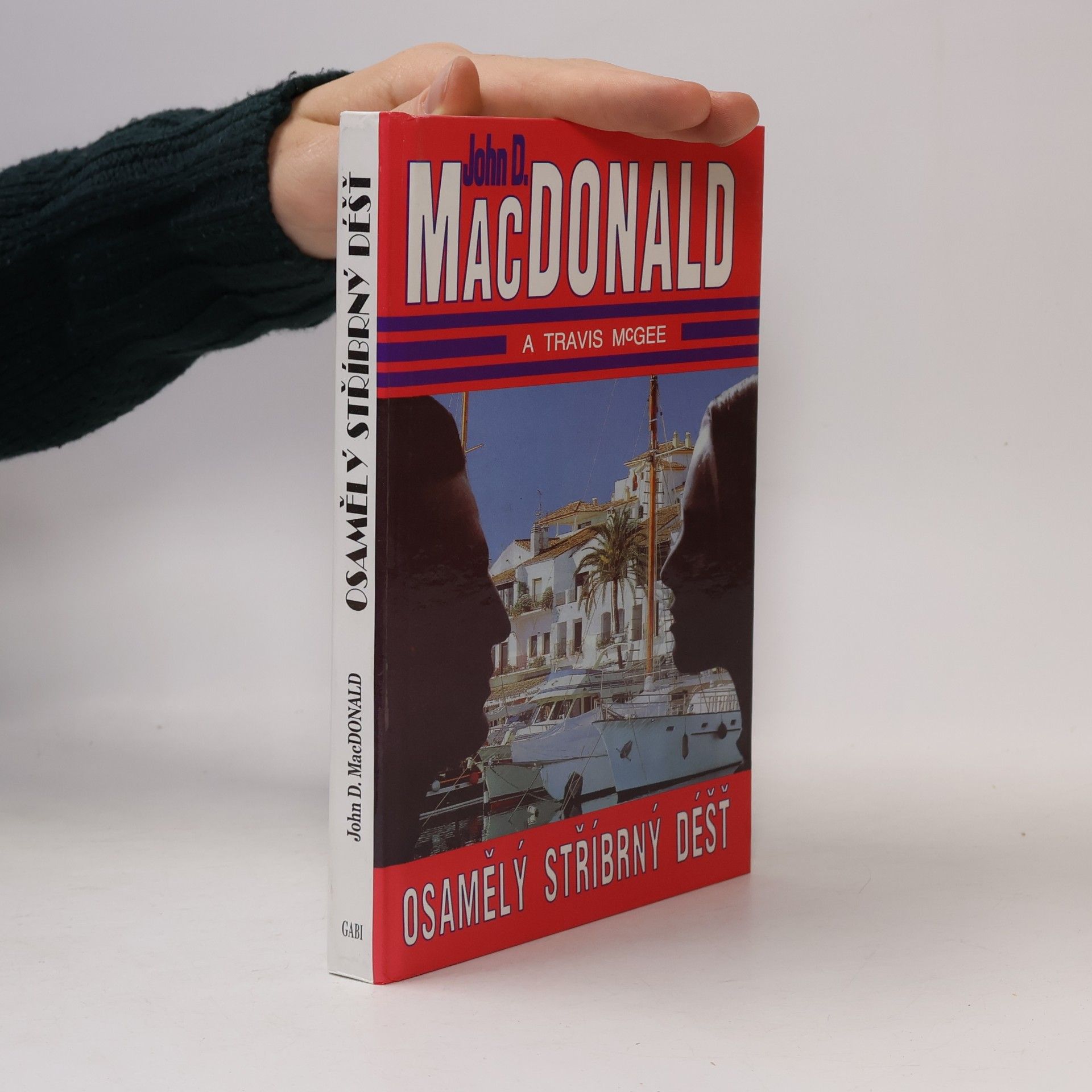 John D. MacDonald Osamělý stříbrný déšť