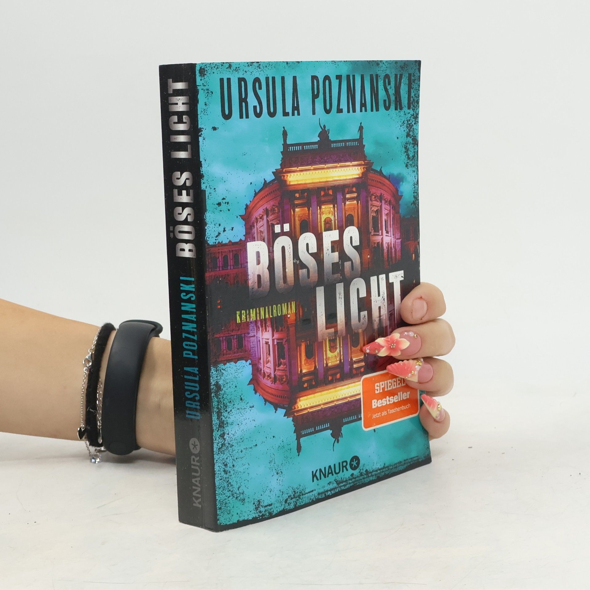 Ursula Poznanski SPIEGEL-Bestseller-Reihe - 2: Böses Licht
