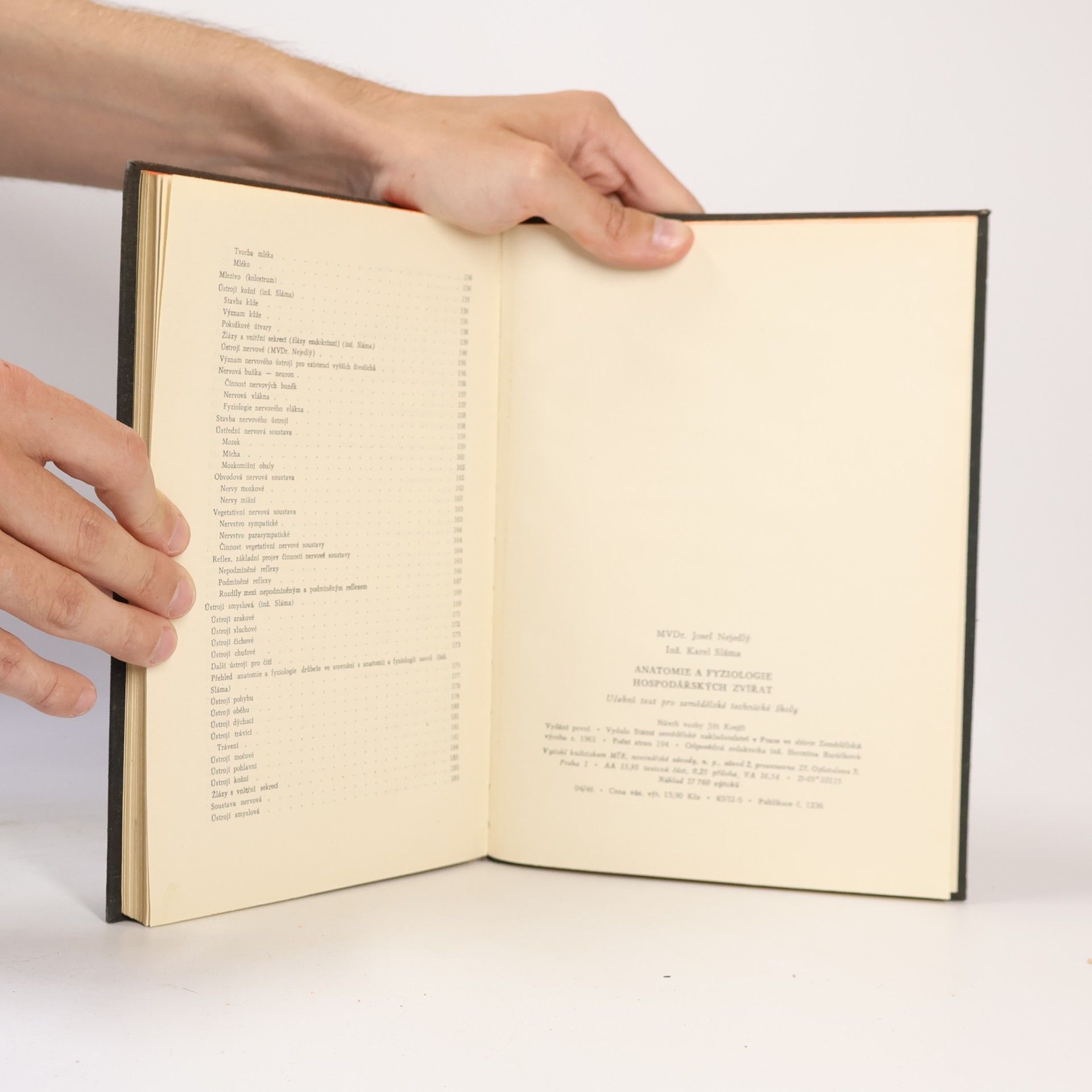 Josef Nejedlý Anatomie a fyziologie hospodářských zvířat