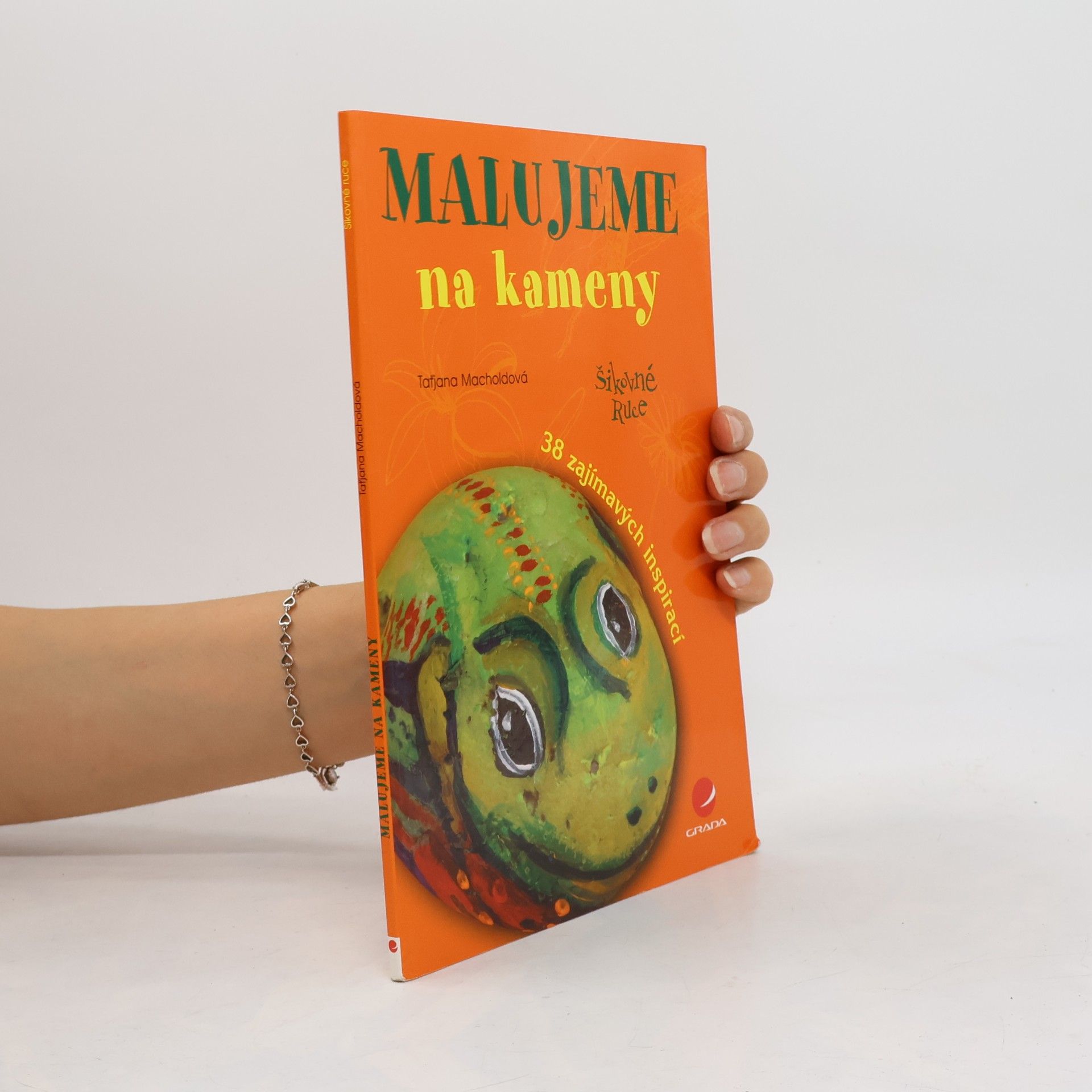 Taťjana Macholdová Malujeme na kameny