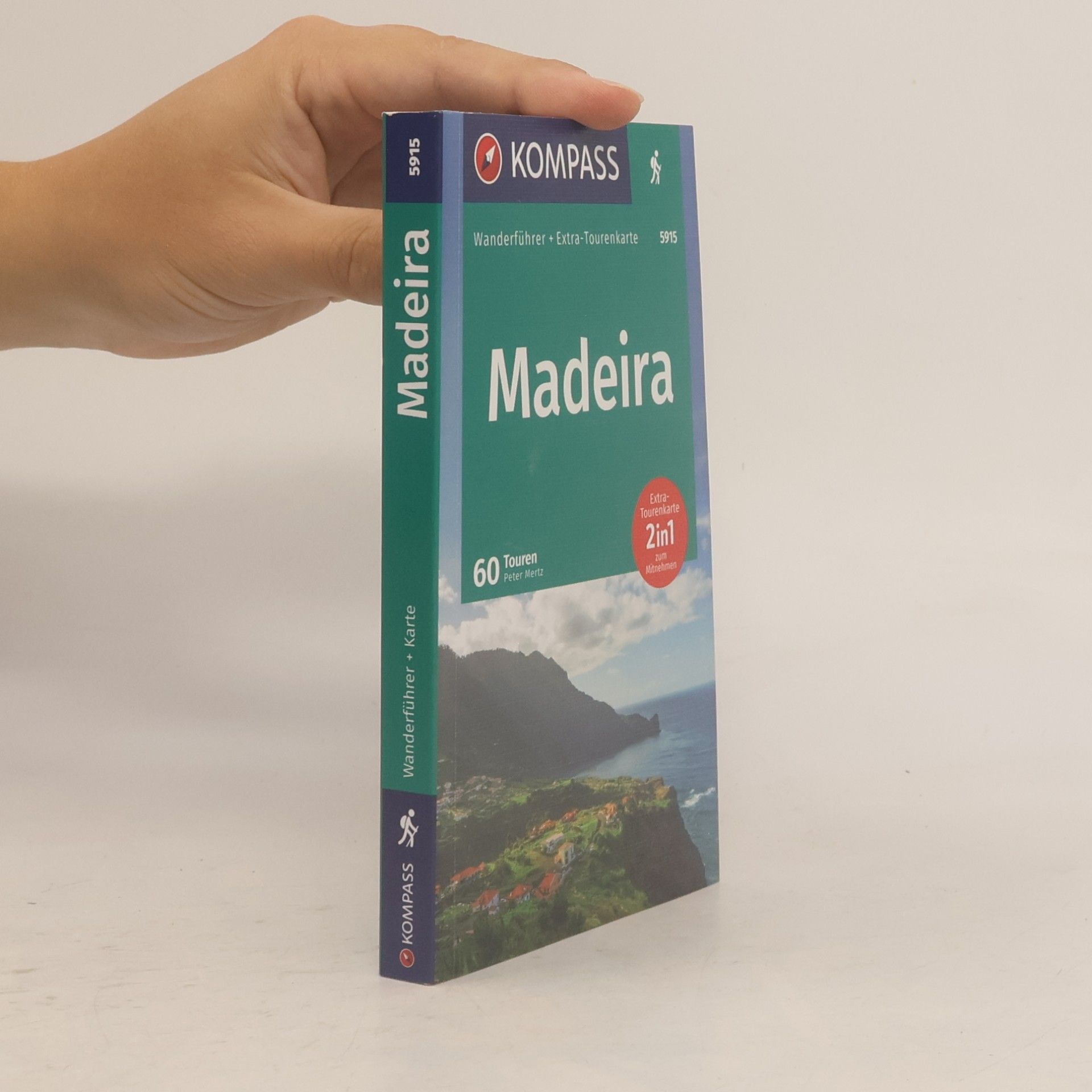 AA.VV. KOMPASS Wanderführer Madeira, 60 Touren